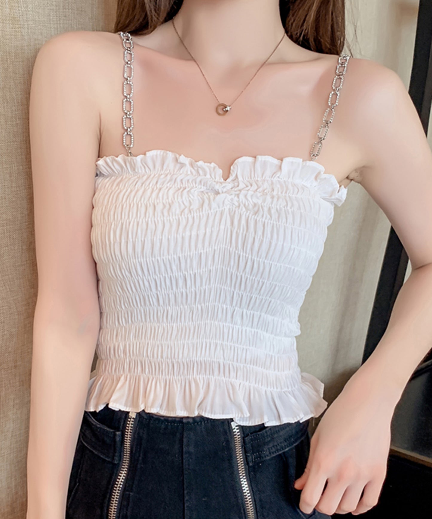チェーンストラップ フリル シャーリング トップス