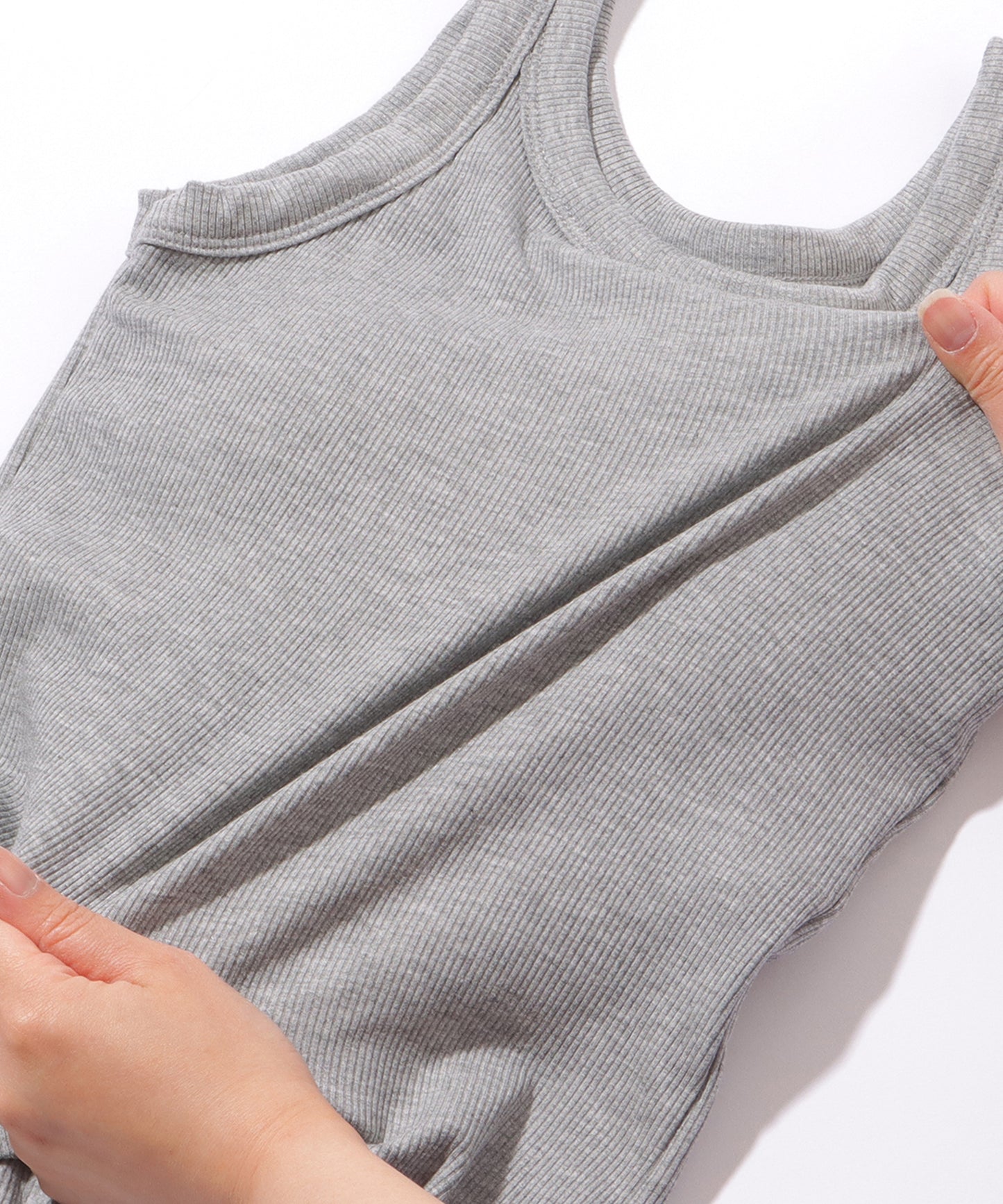 ソリッドカラー カップ付き リブ ベーシック タンクトップ