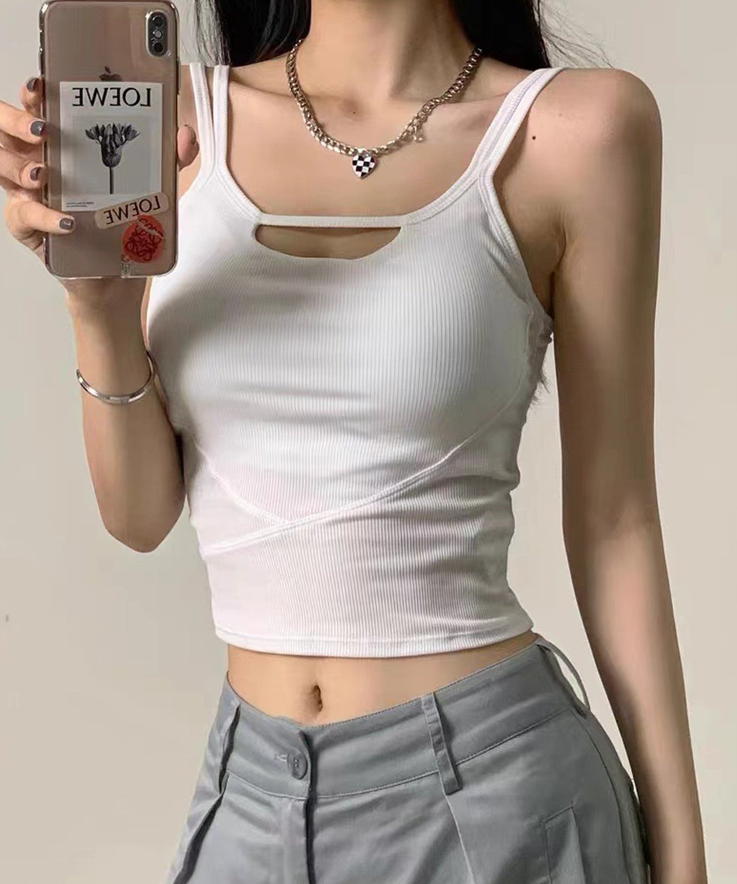 ダブルストラップ カットアウト コンパクト カップ付き キャミソール