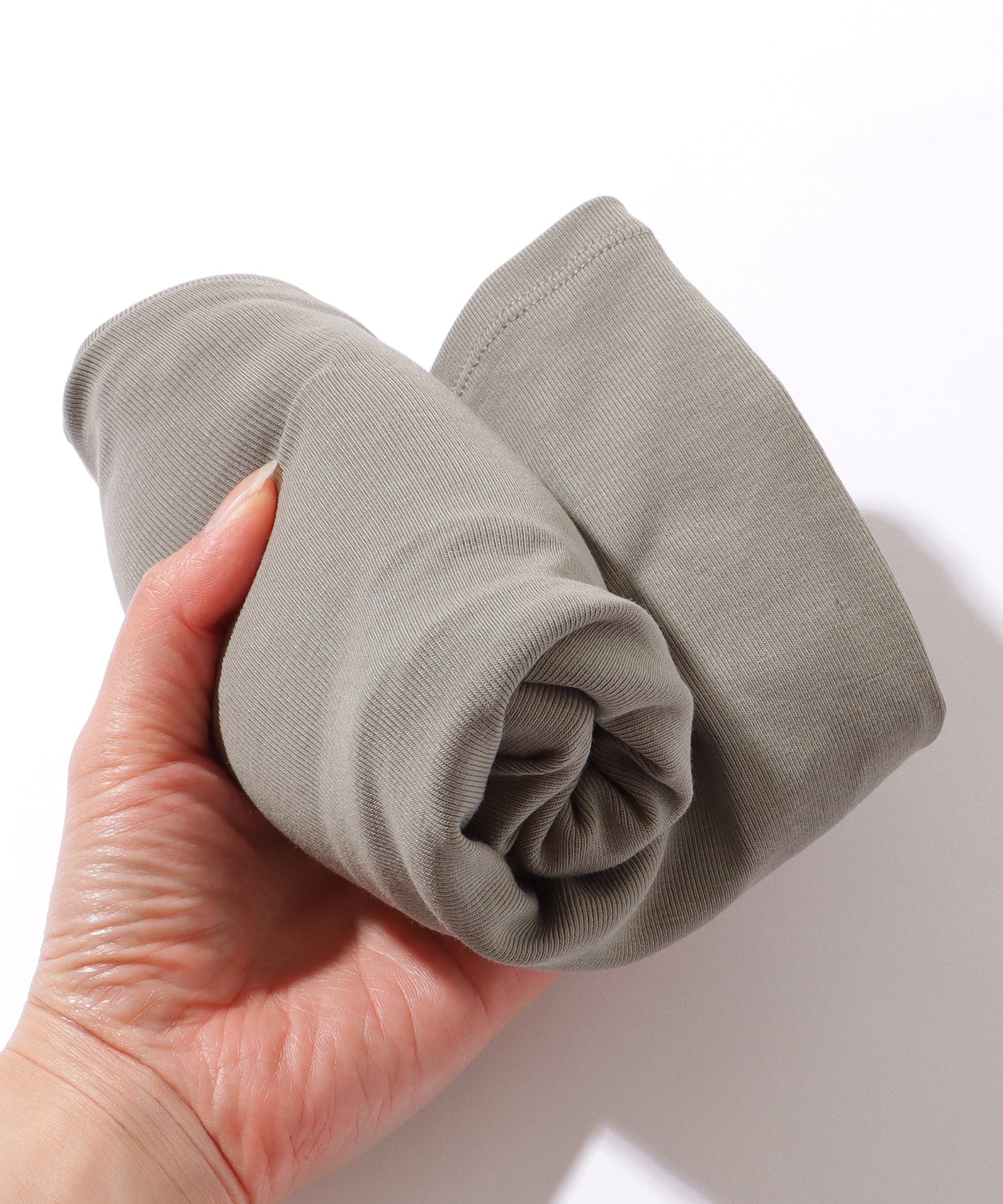 スクエアネック バッククロス クロップド カップ付き タンクトップ