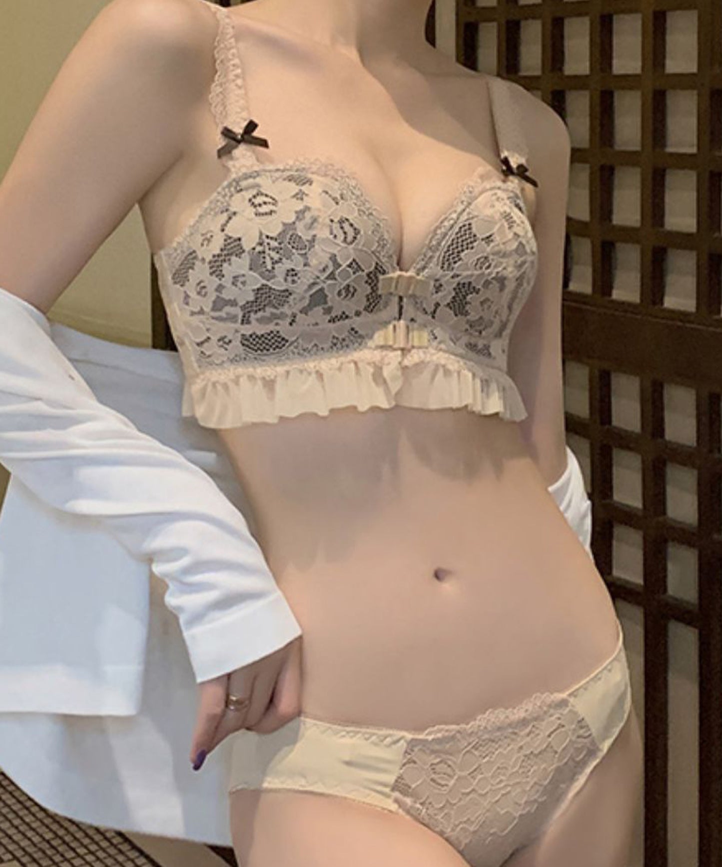 フロントホックレースブラ&ショーツ 2点セット