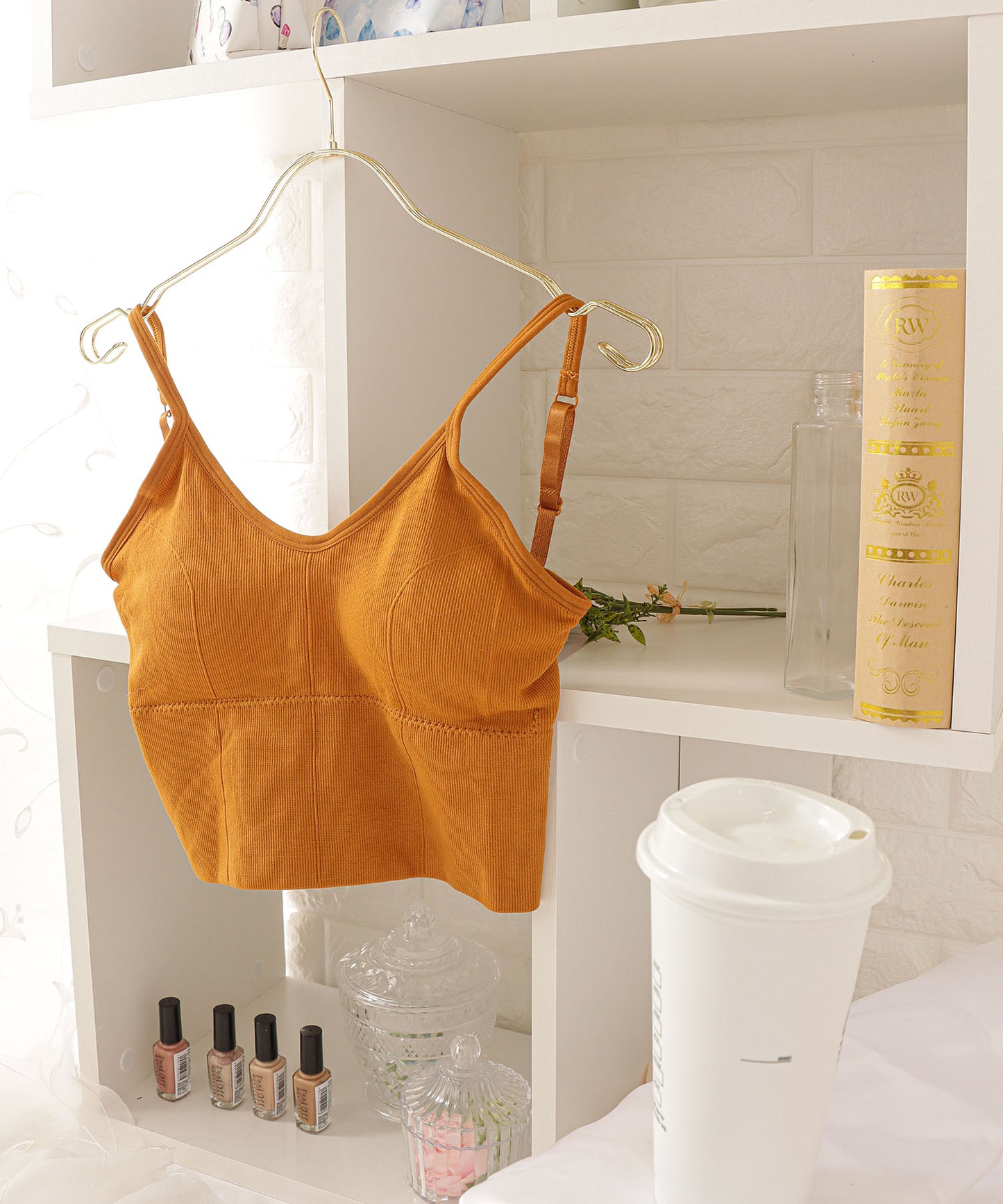 ノンワイヤーブラトップ