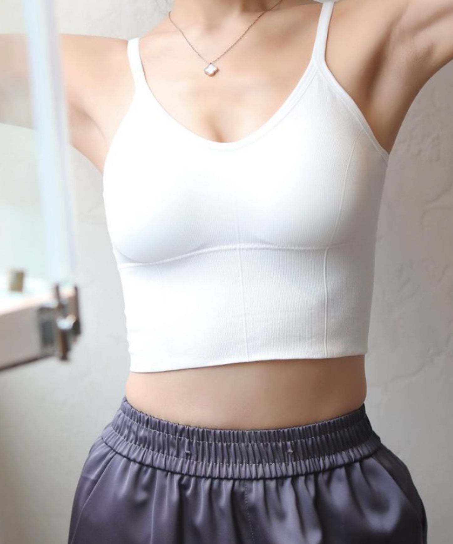 ノンワイヤーブラトップ