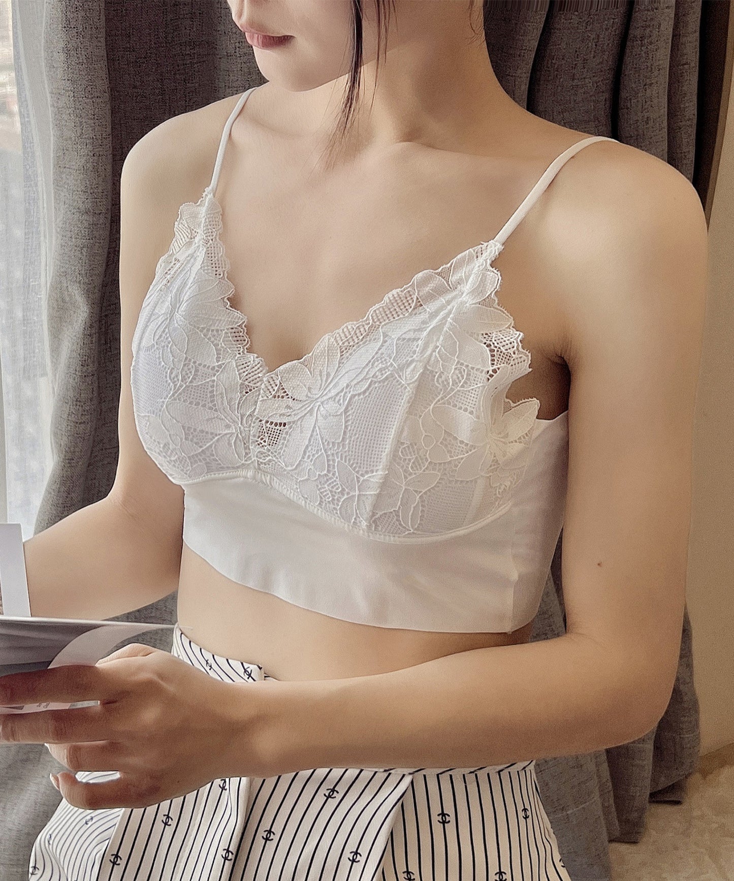 花柄レースワイヤレスブラジャー