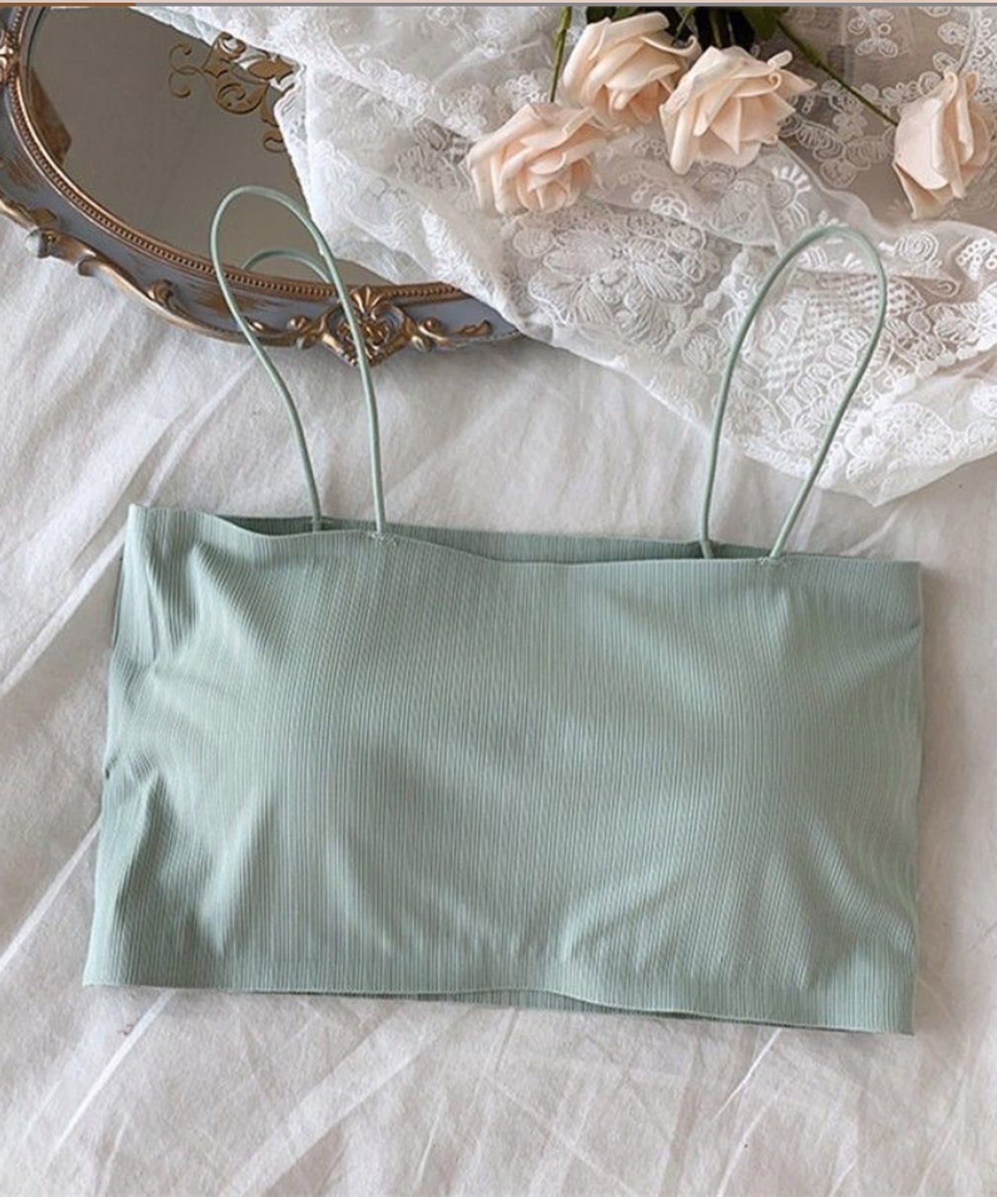 ミニマルチューブトップブラジャー