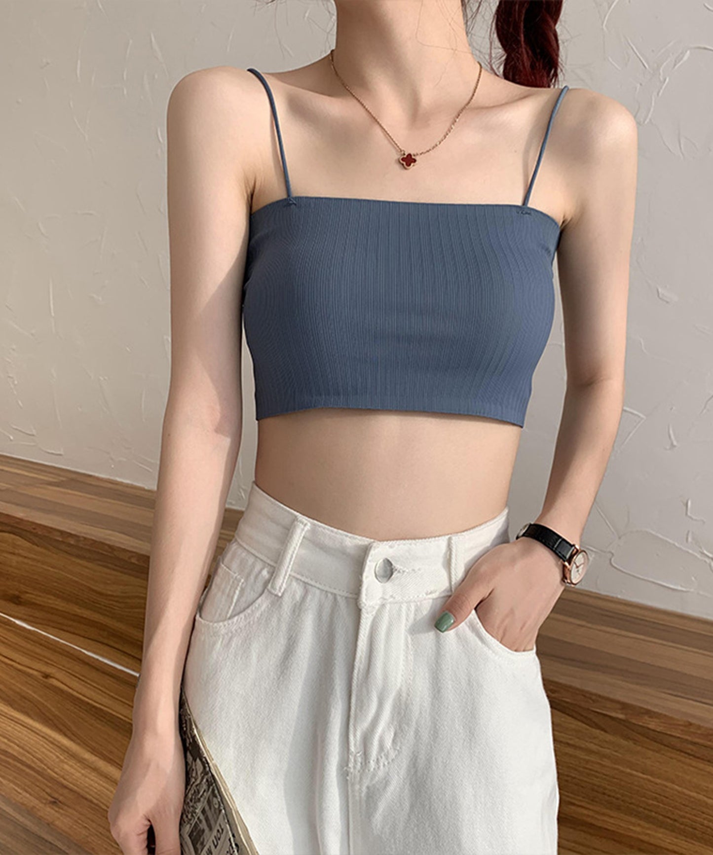 ミニマルチューブトップブラジャー