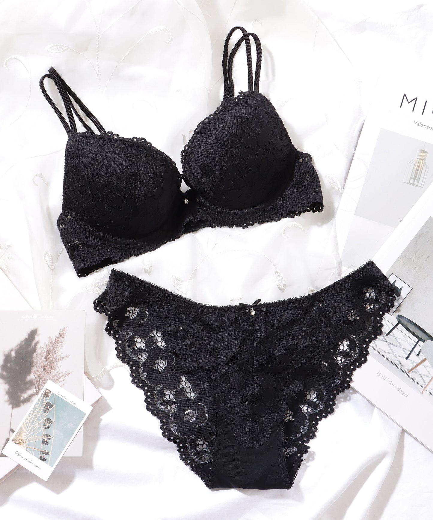 レーシィ スカラップ 3/4カップ ブラ&ショーツ