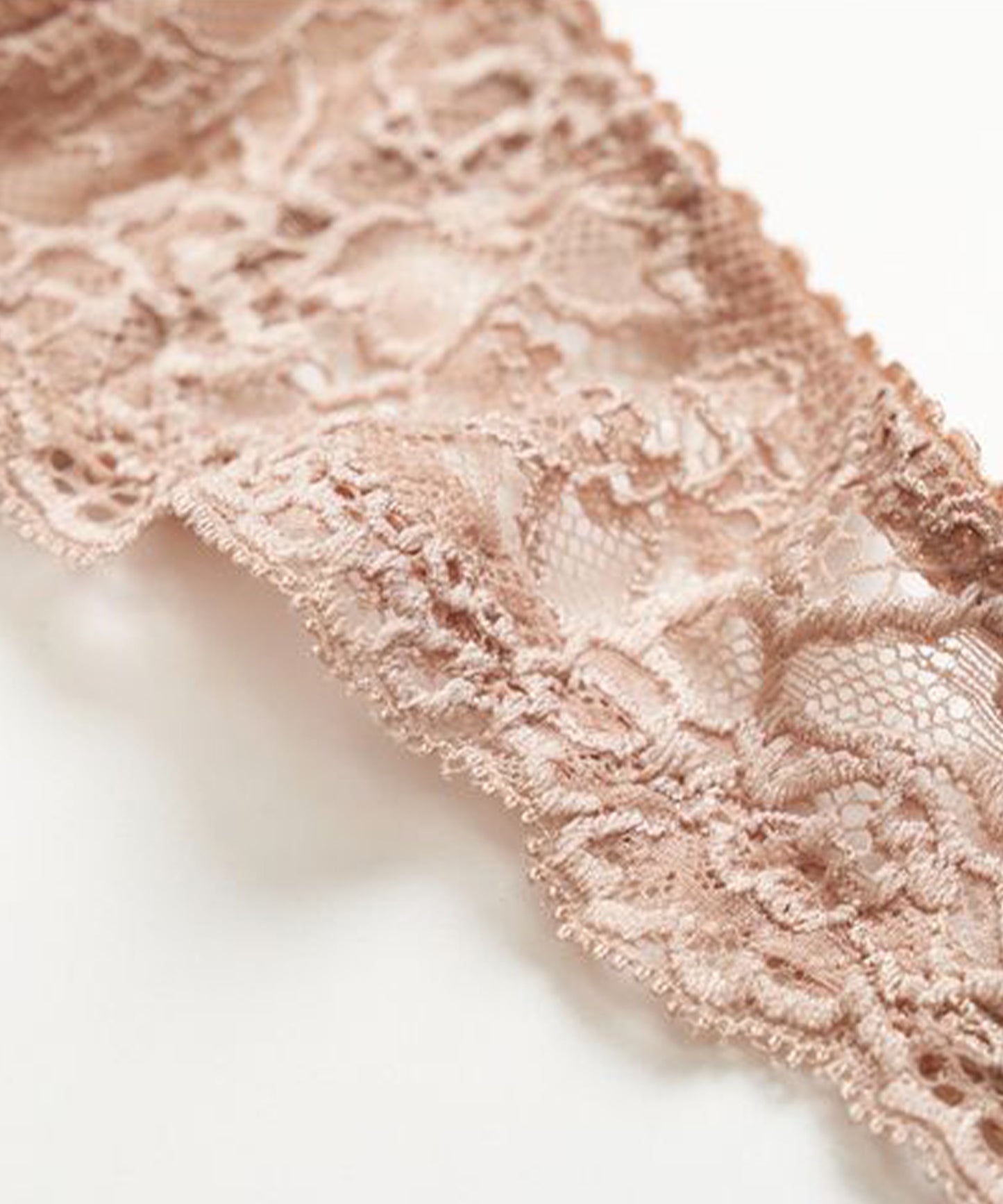 谷間メイク レースブラ・ショーツ2点セット