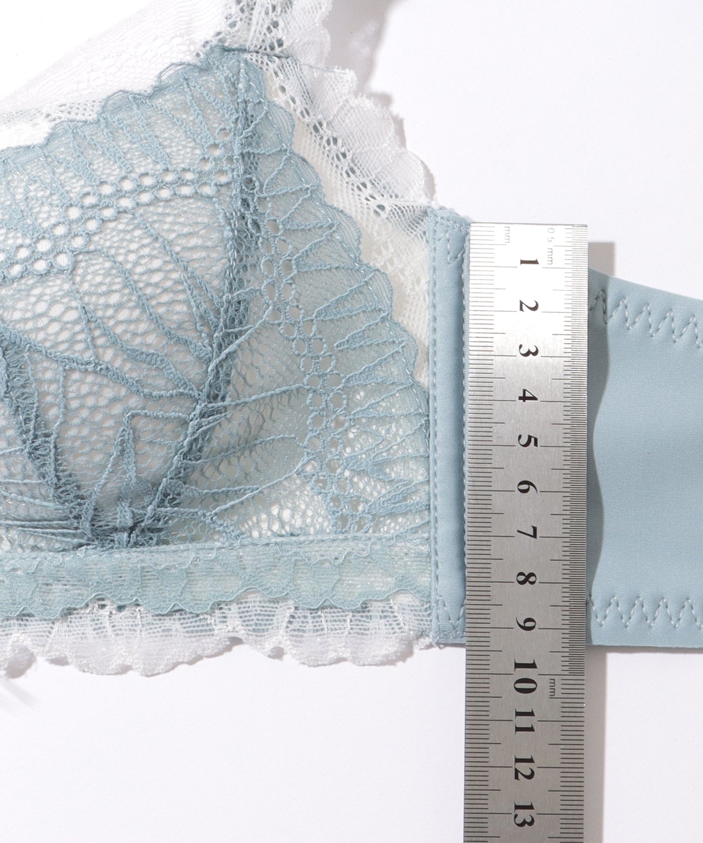 レース レイヤード 3/4 ソフト ノンワイヤー ブラ&ショーツ