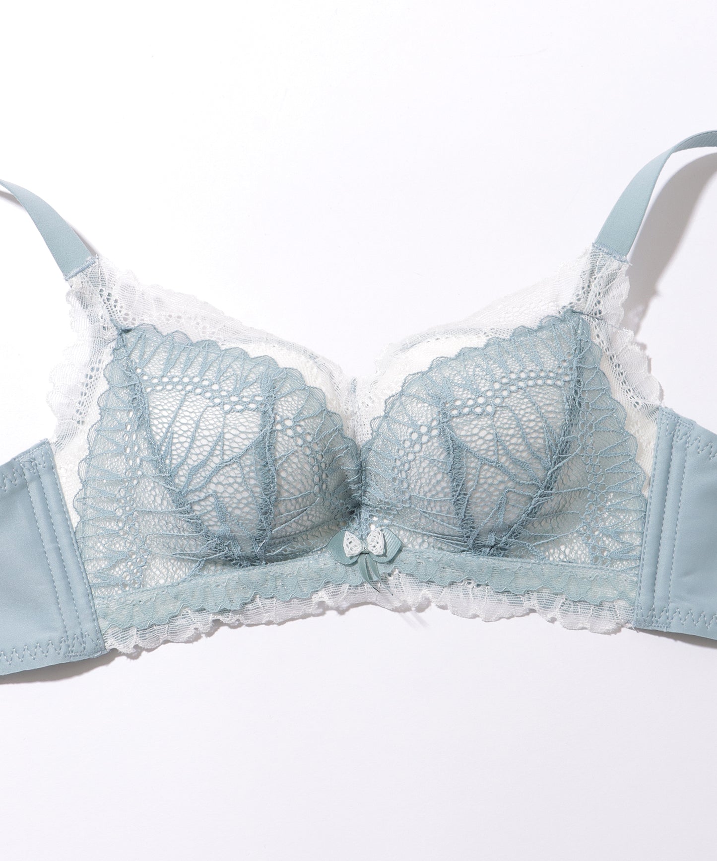 レース レイヤード 3/4 ソフト ノンワイヤー ブラ&ショーツ