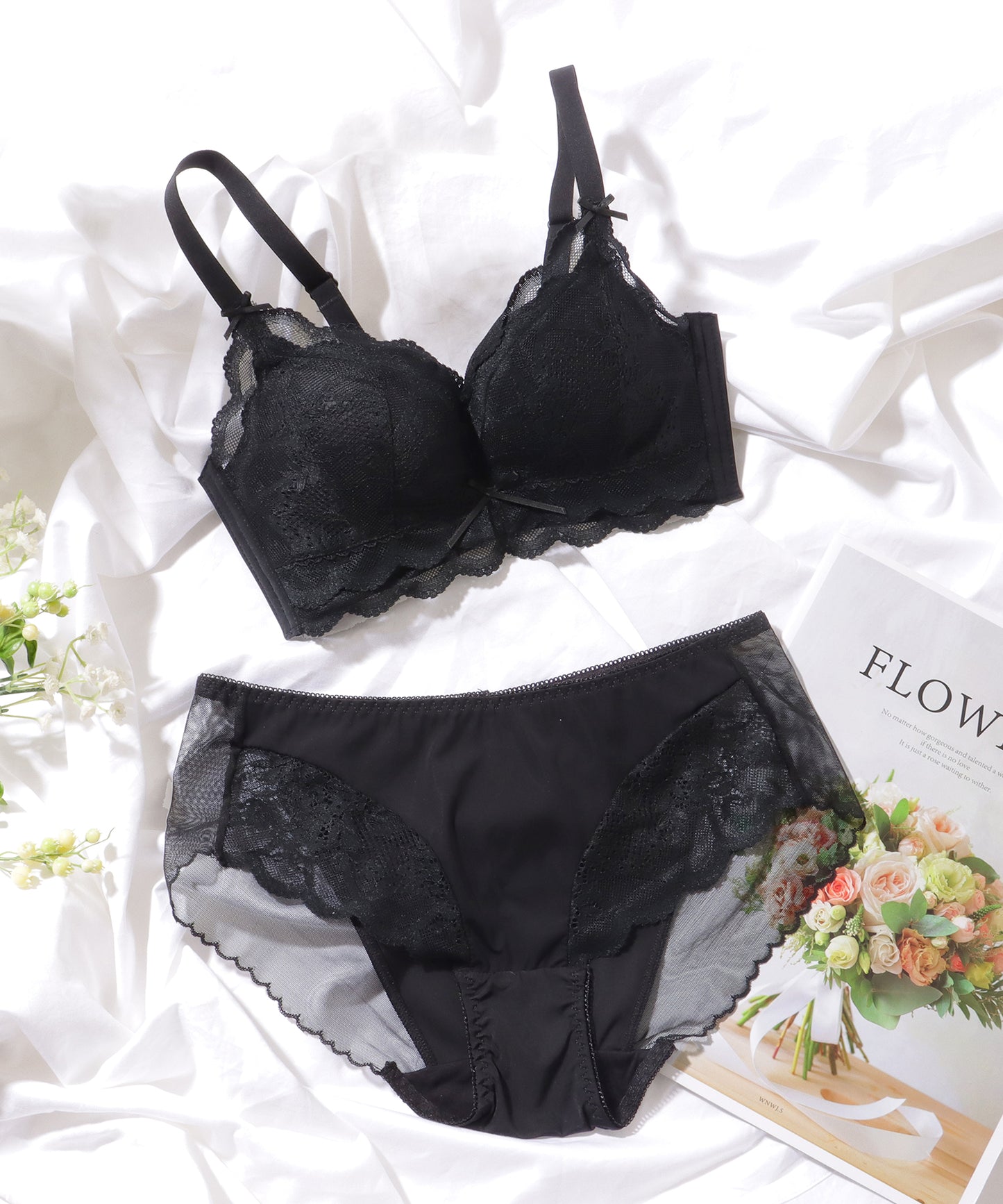 スカラップ レイヤード レーシィ 脇高 ブラ&ショーツ