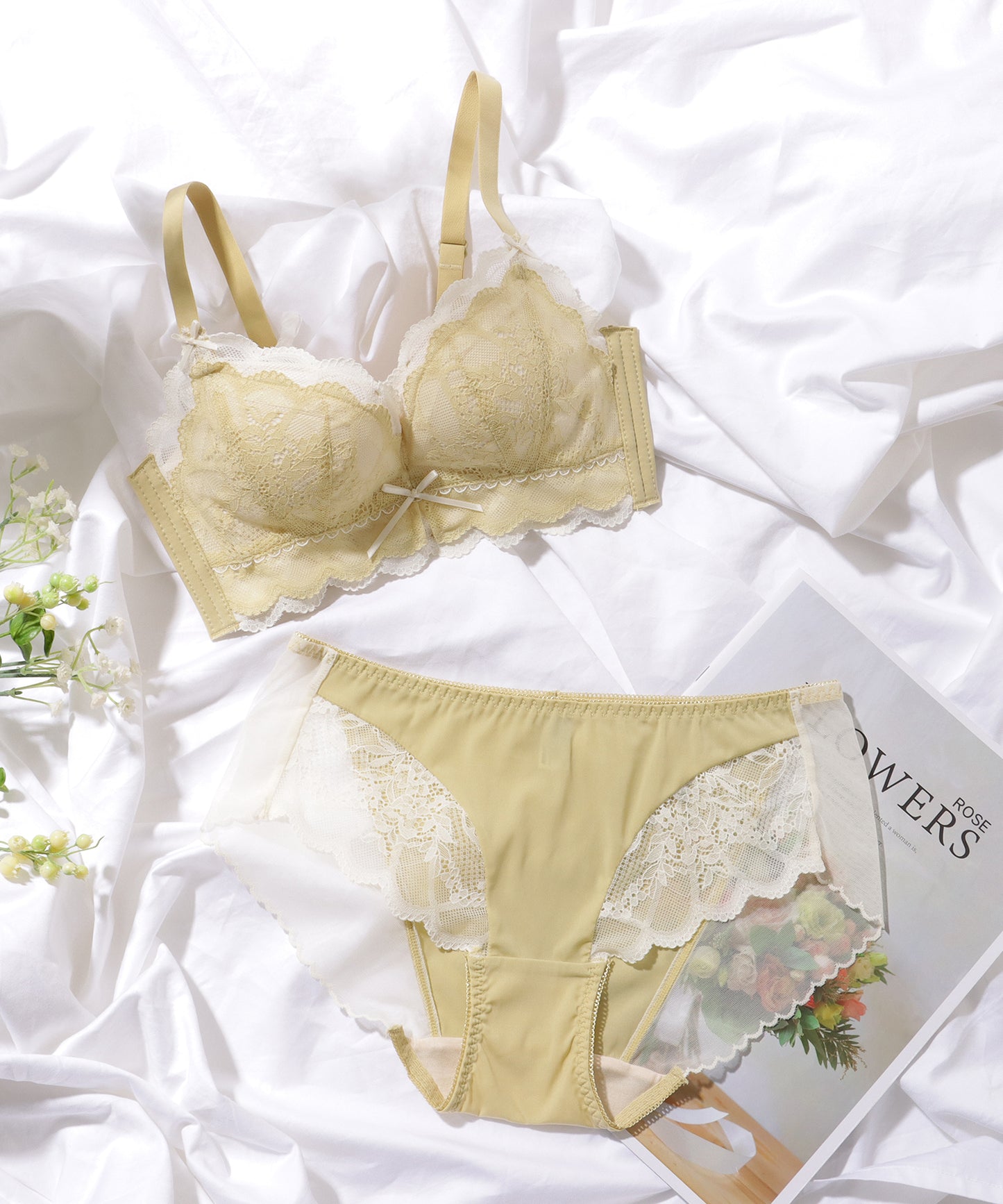 スカラップ レイヤード レーシィ 脇高 ブラ&ショーツ