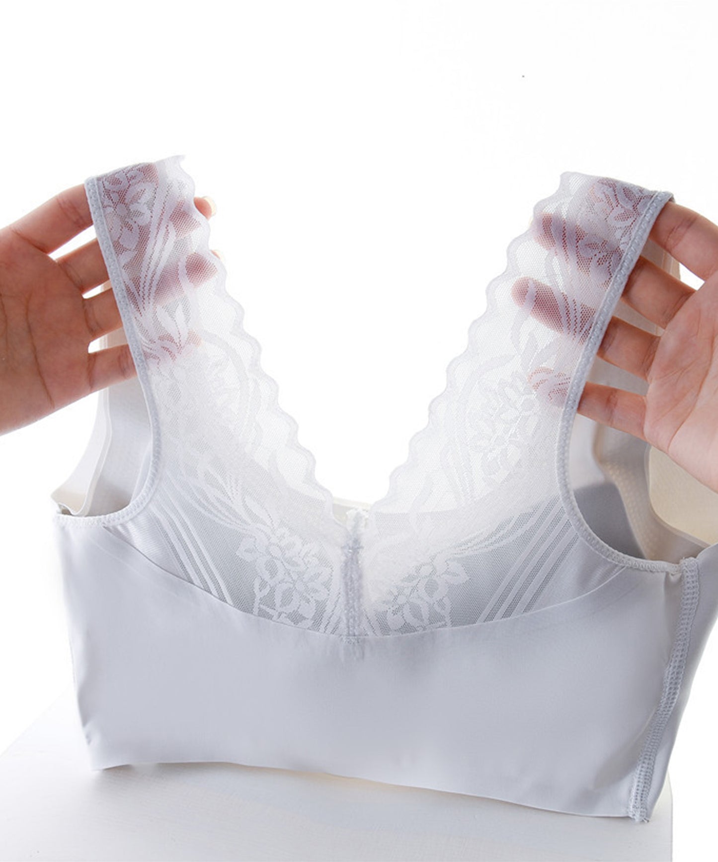 ノンワイヤー バックレースデザインブラ