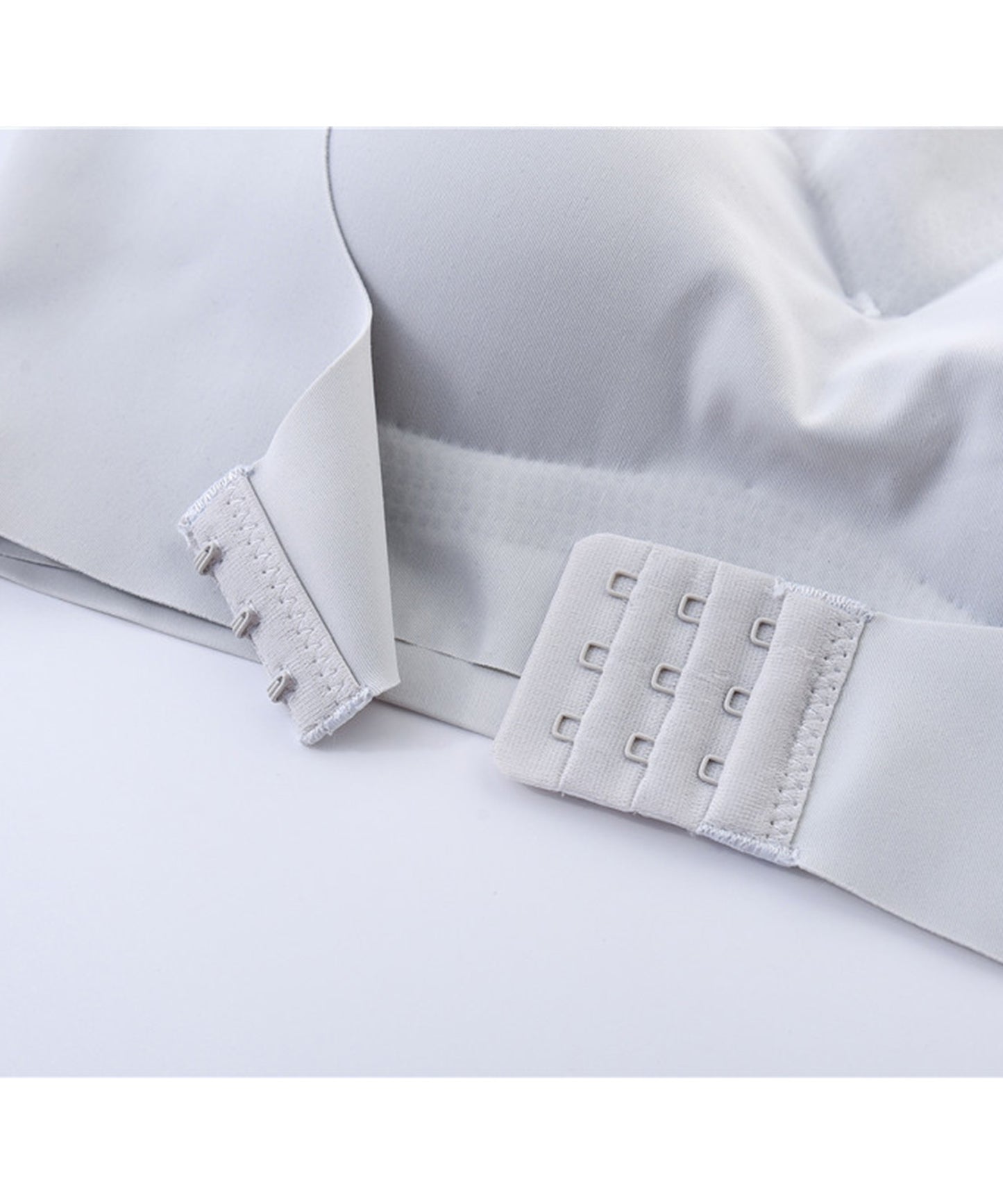 ノンワイヤー バックレースデザインブラ