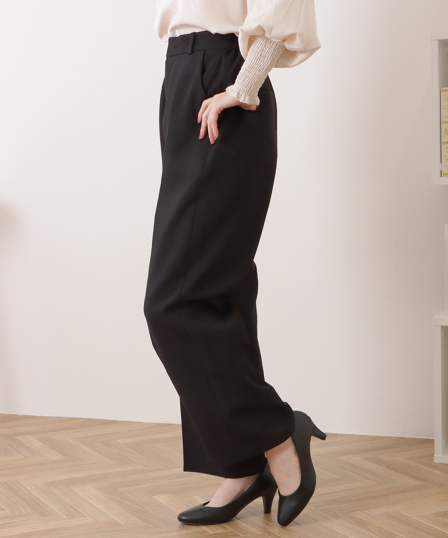 ツイルセンタープレスハイウエストストレートパンツ