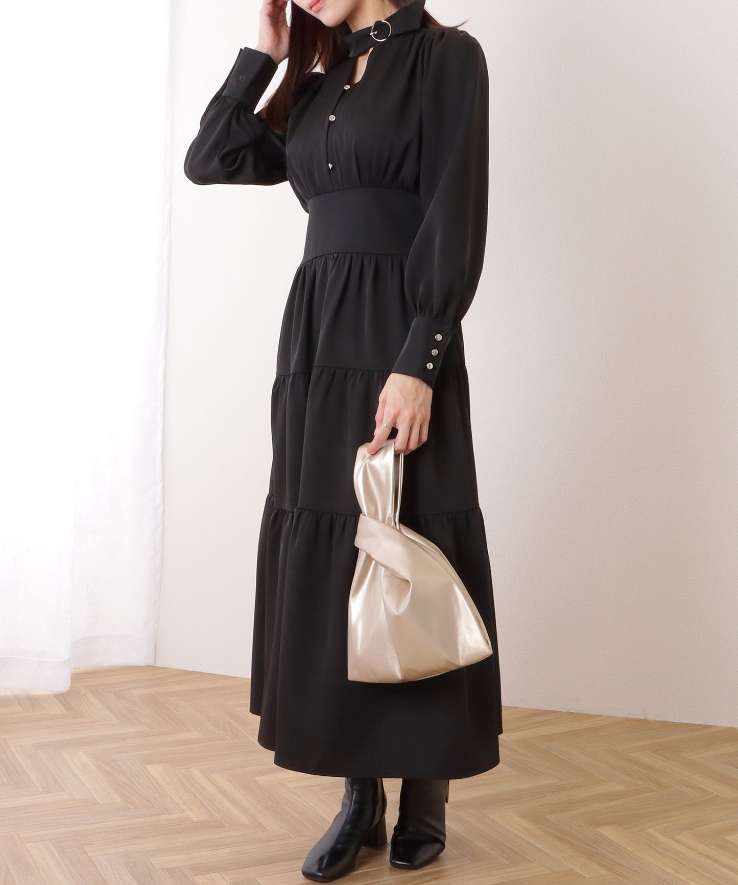 Vネック ティアード ギャザー マキシ丈 ワンピース