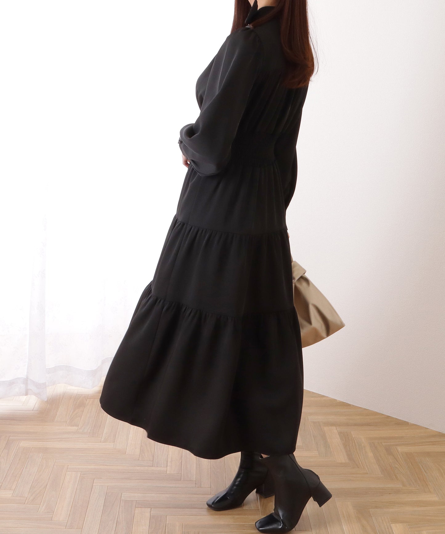 Vネック ティアード ギャザー マキシ丈 ワンピース