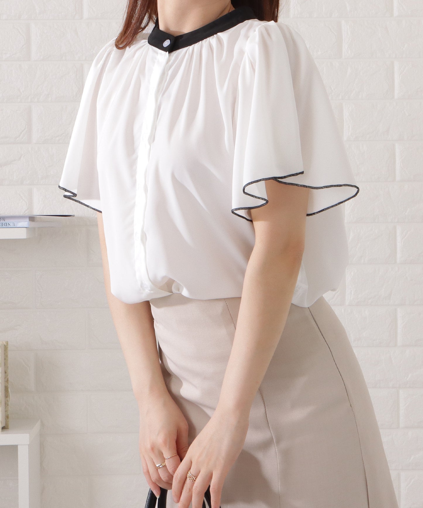 2WAYバイカラープチハイネック半袖シフォンブラウス
