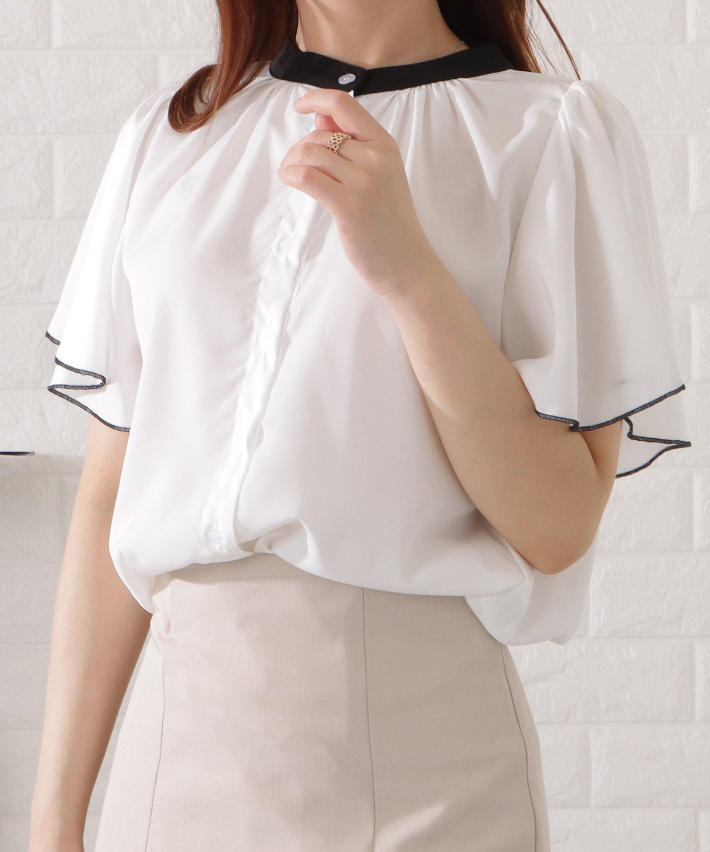 2WAYバイカラープチハイネック半袖シフォンブラウス