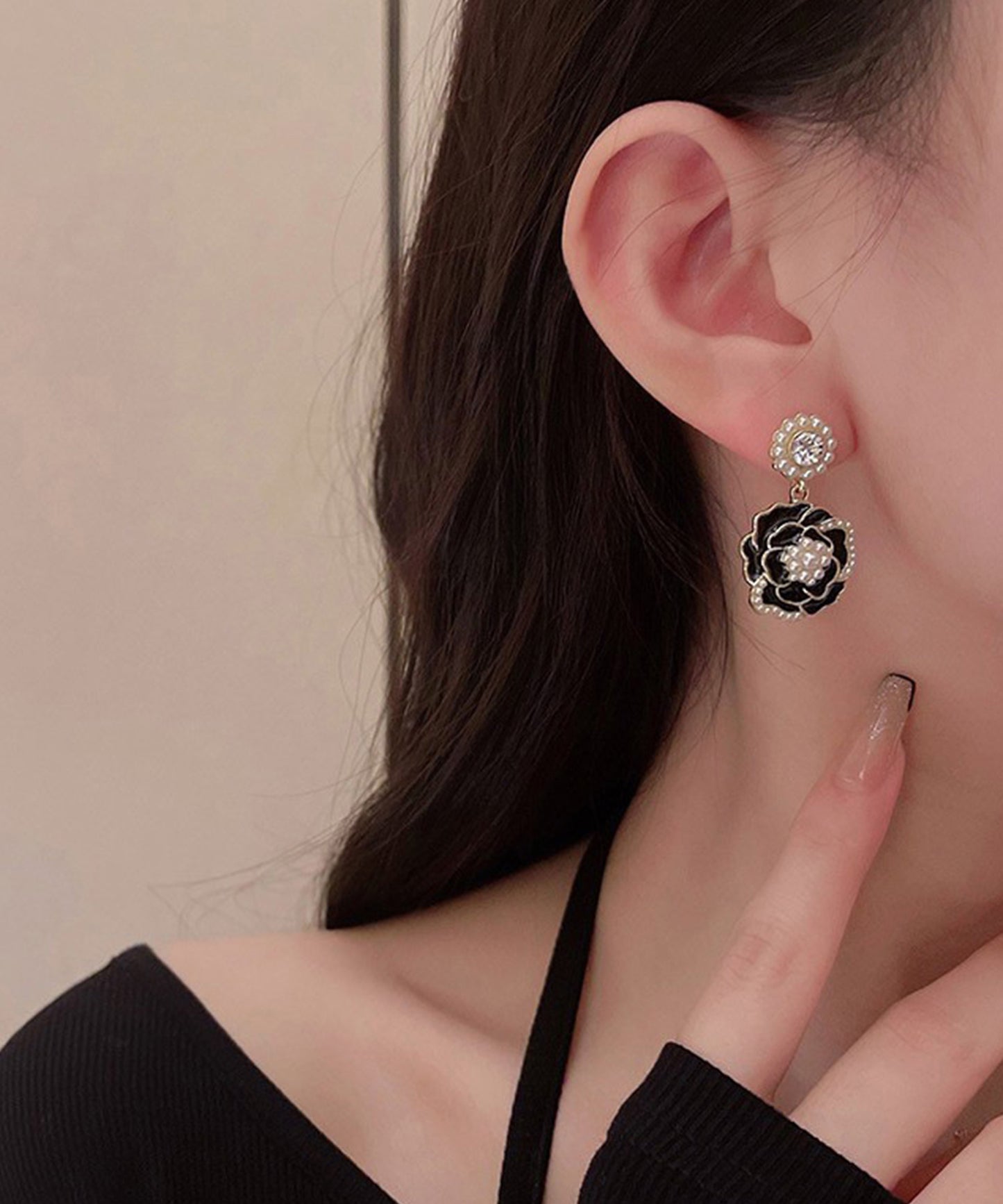 レイヤード フラワー パール × ビジュー ピアス