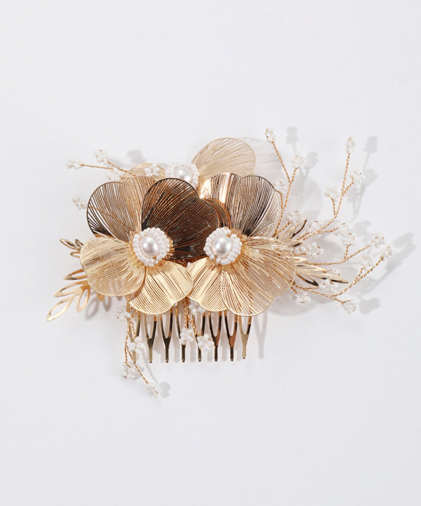 3D メタリック フラワー パール ヘア コーム