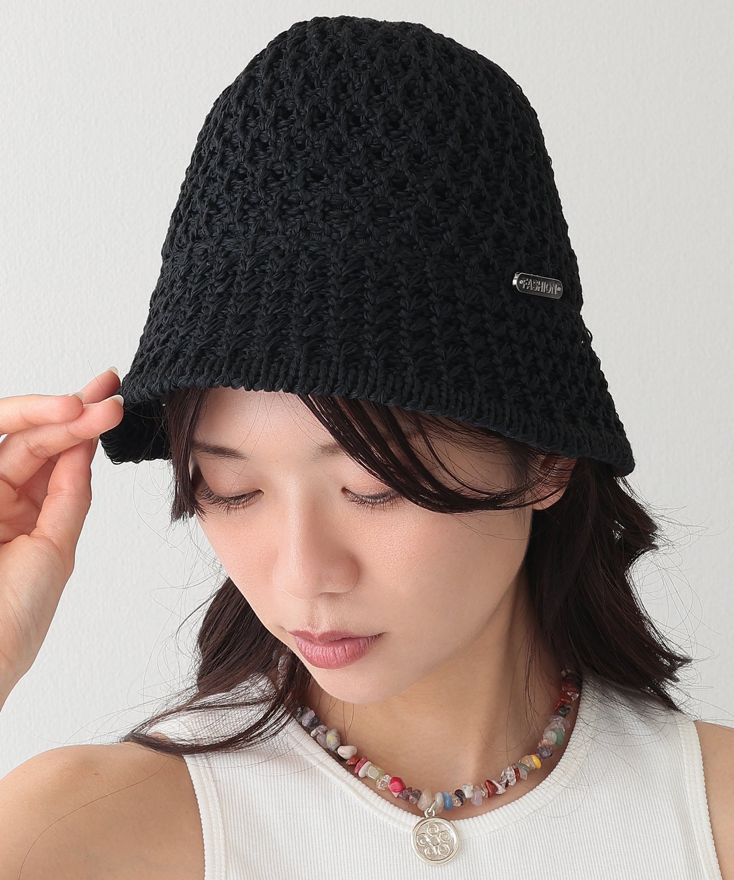 プレート付き ソリッドカラー ニット メッシュ バケットハット