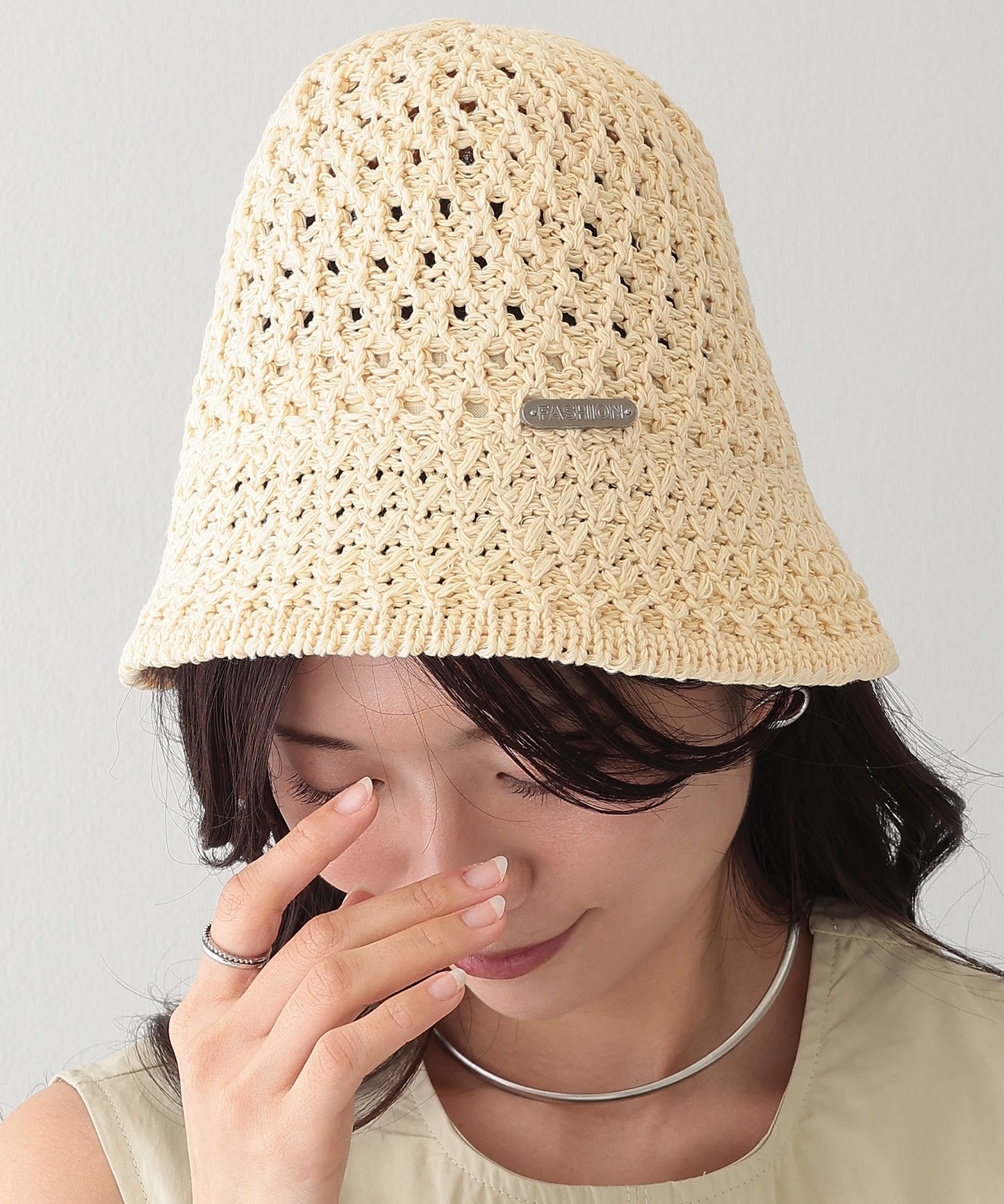 プレート付き ソリッドカラー ニット メッシュ バケットハット