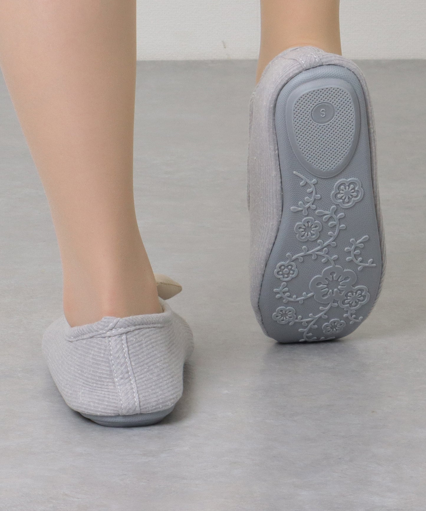 3D フラワー付き バレエ ルーム シューズ