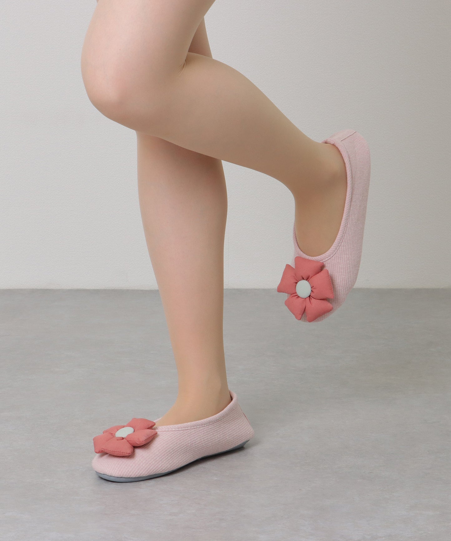 3D フラワー付き バレエ ルーム シューズ