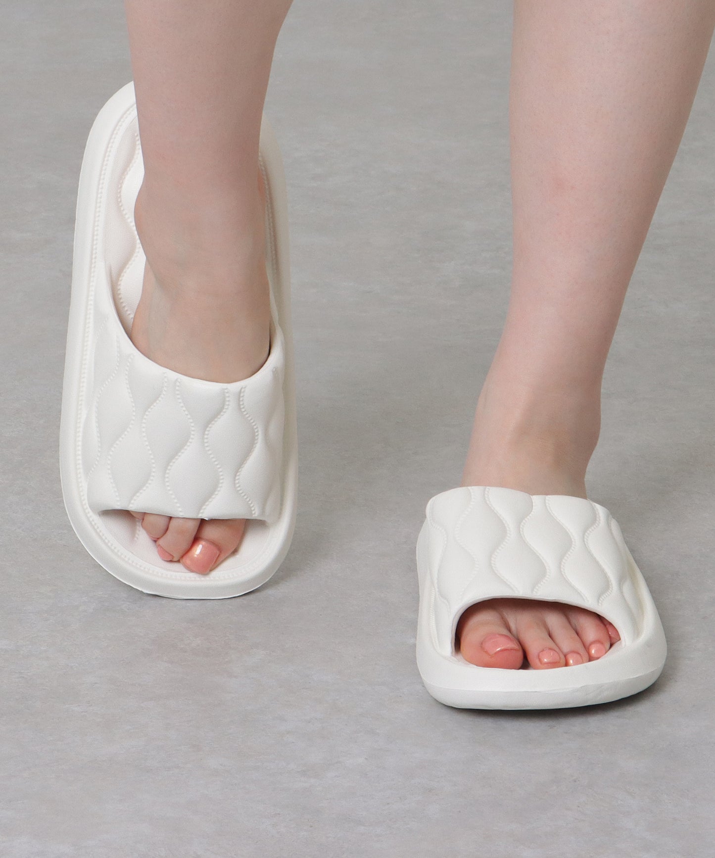 ウエーブ ライン ソフト オープン サンダル