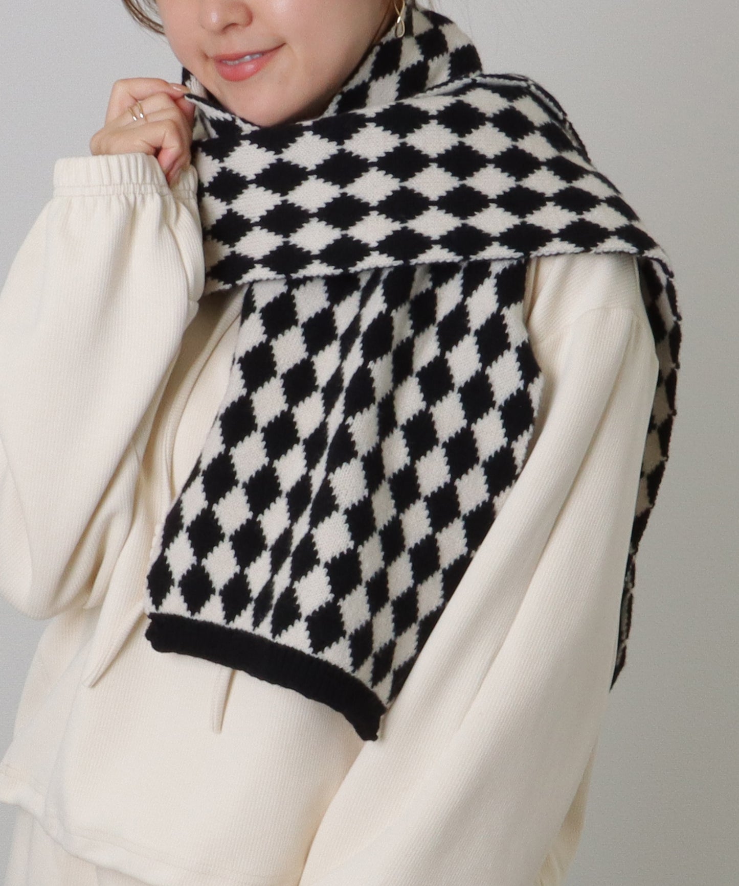 配色 ダイヤモンド チェック柄 ニット マフラー