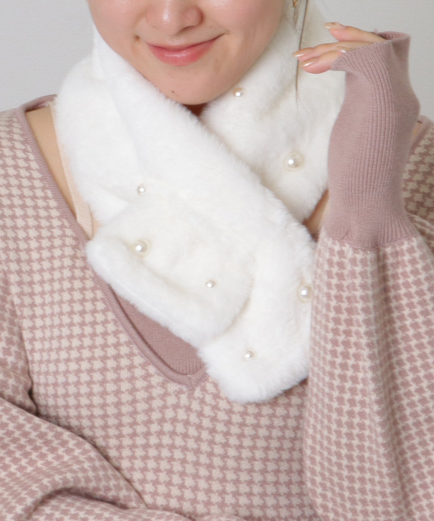 ソリッドカラー メニー パール ファー ティペット