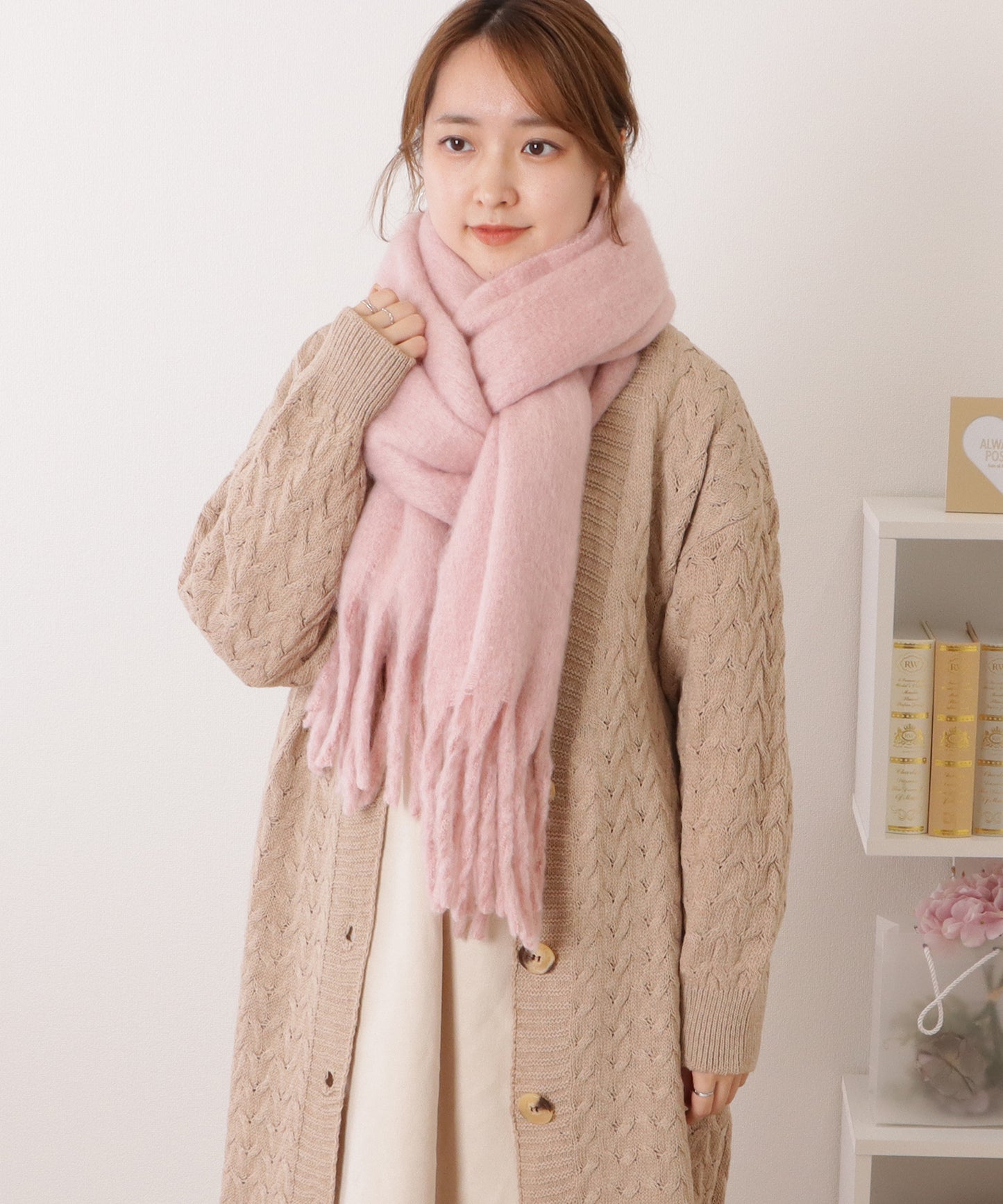 ボリュームフリンジシンプル大判マフラー