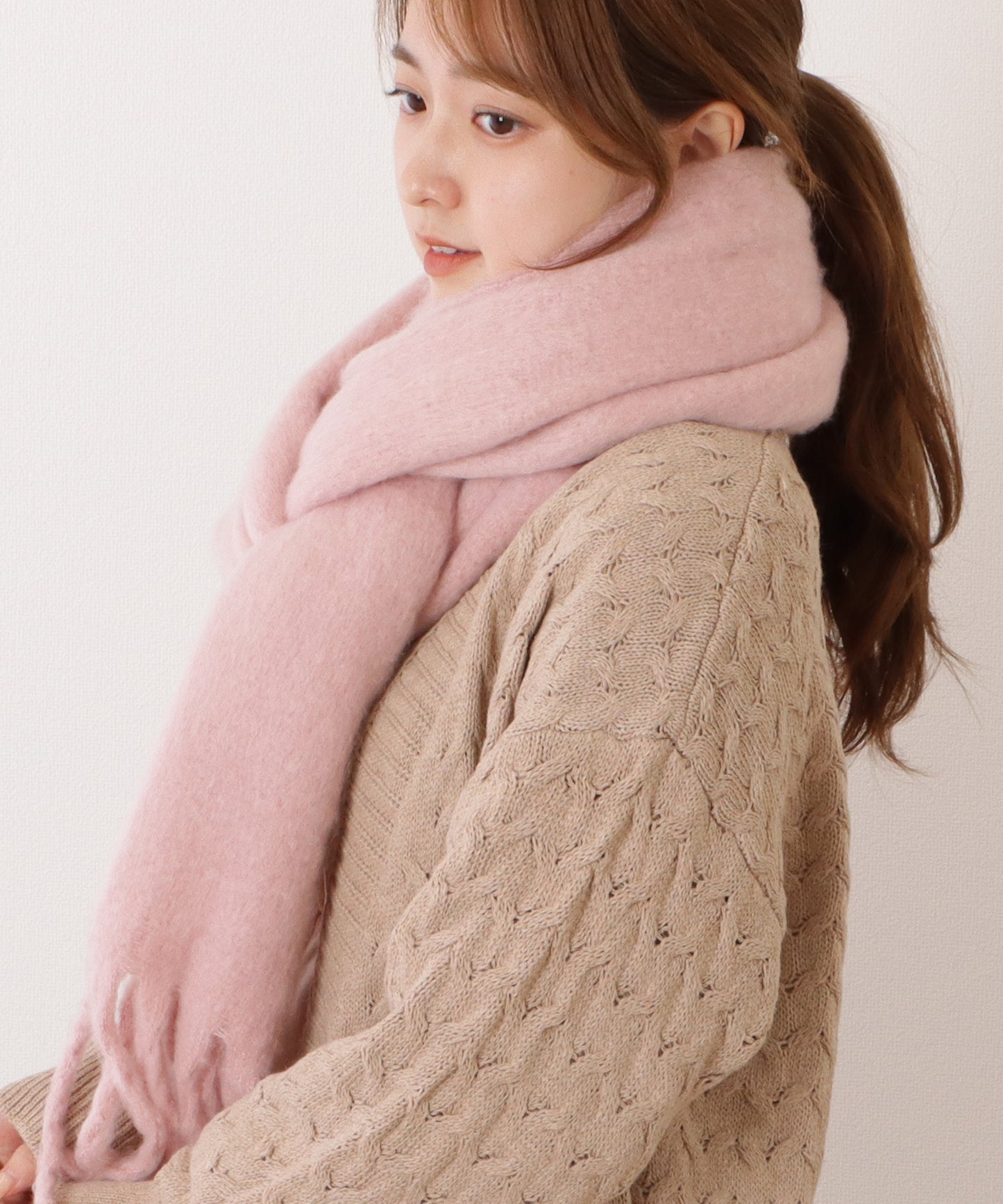 ボリュームフリンジシンプル大判マフラー