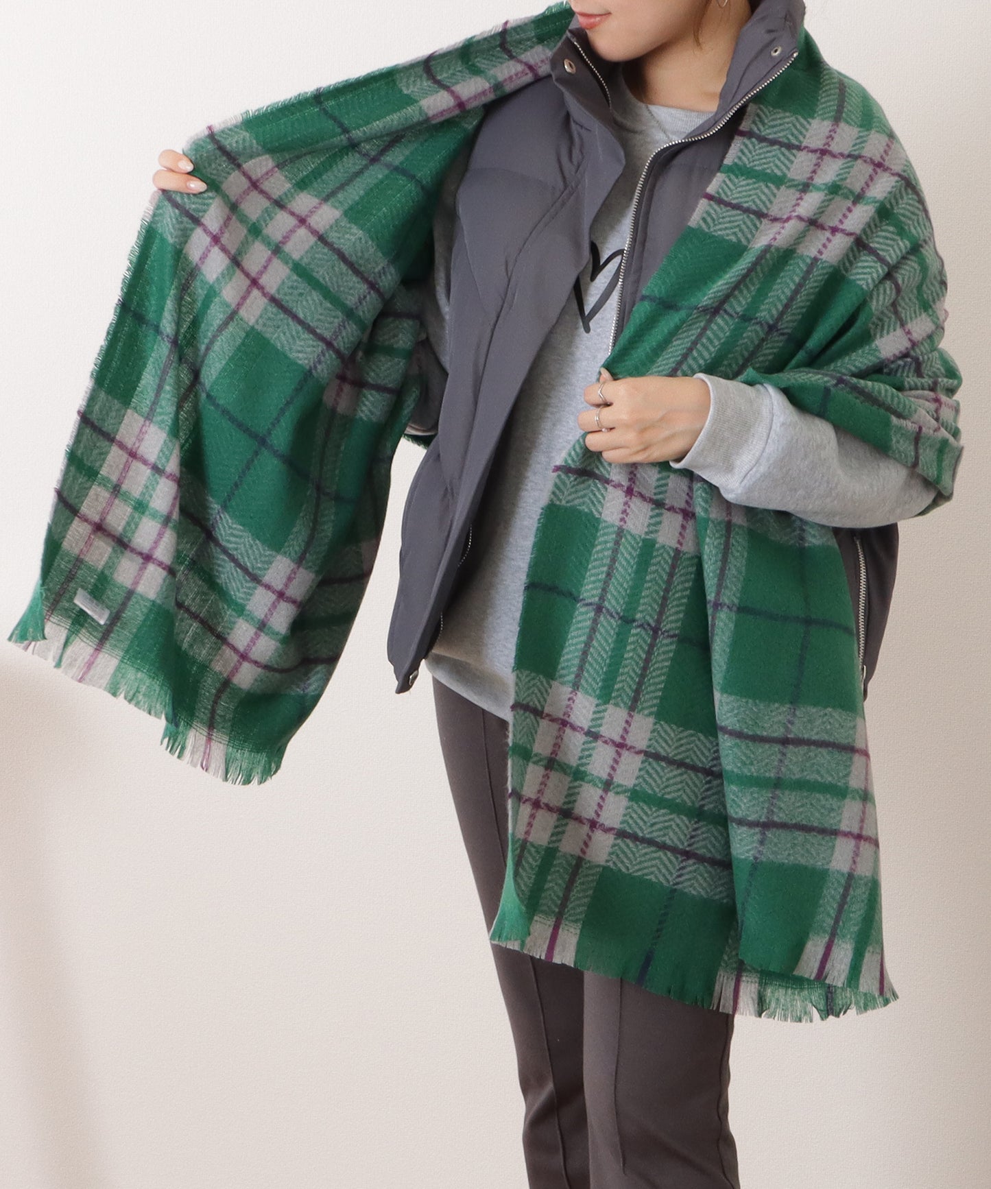 チェック柄カシミヤタッチフリンジマフラー