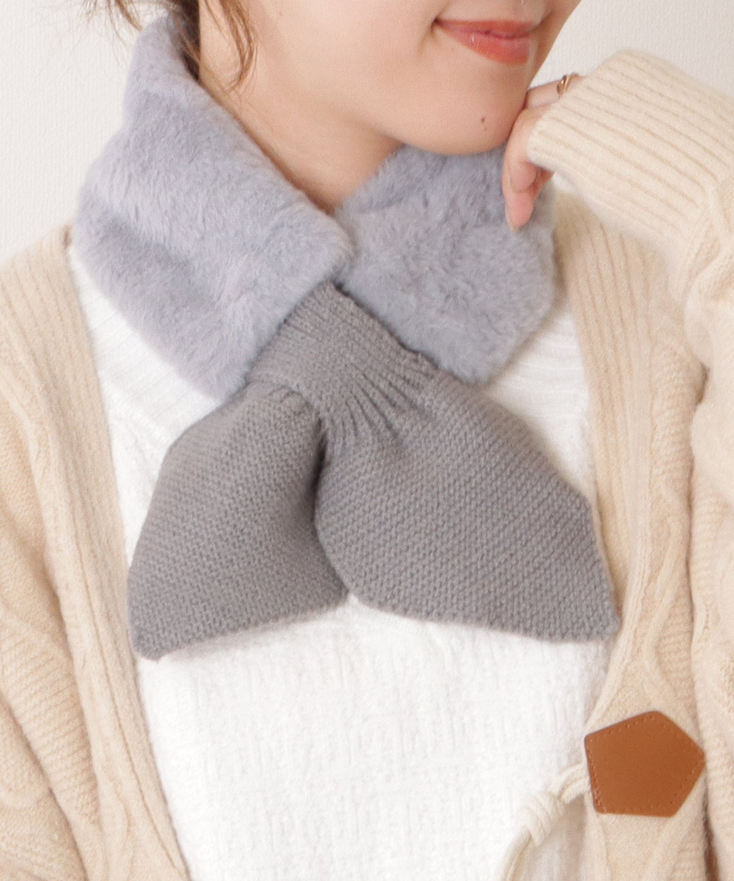 ニットドッキングリボン風ファーティペット