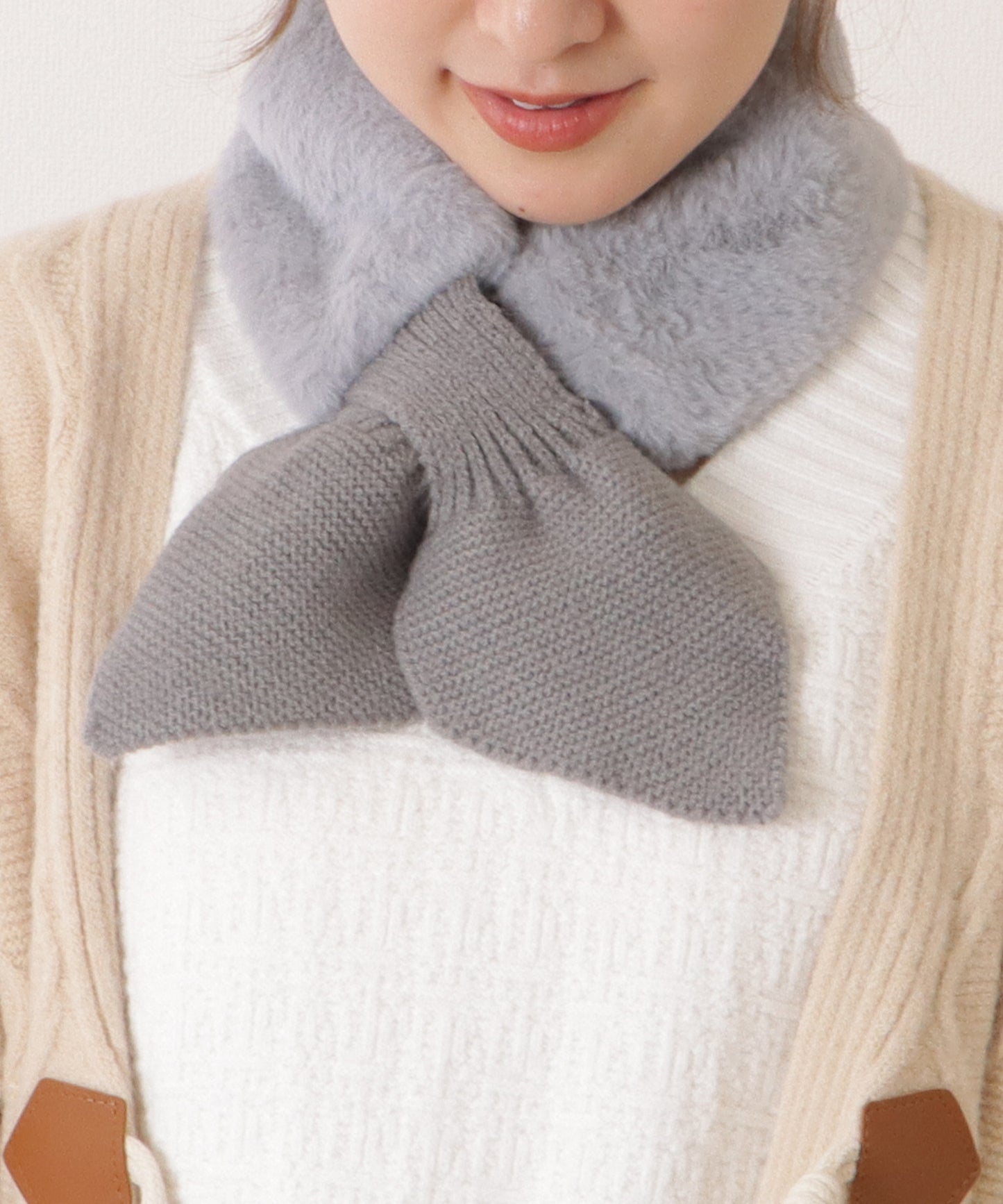 ニットドッキングリボン風ファーティペット