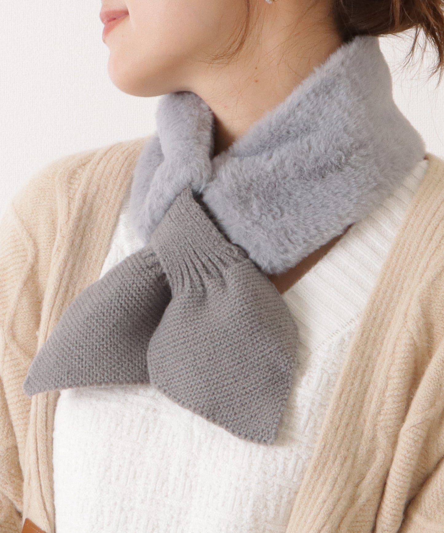 ニットドッキングリボン風ファーティペット