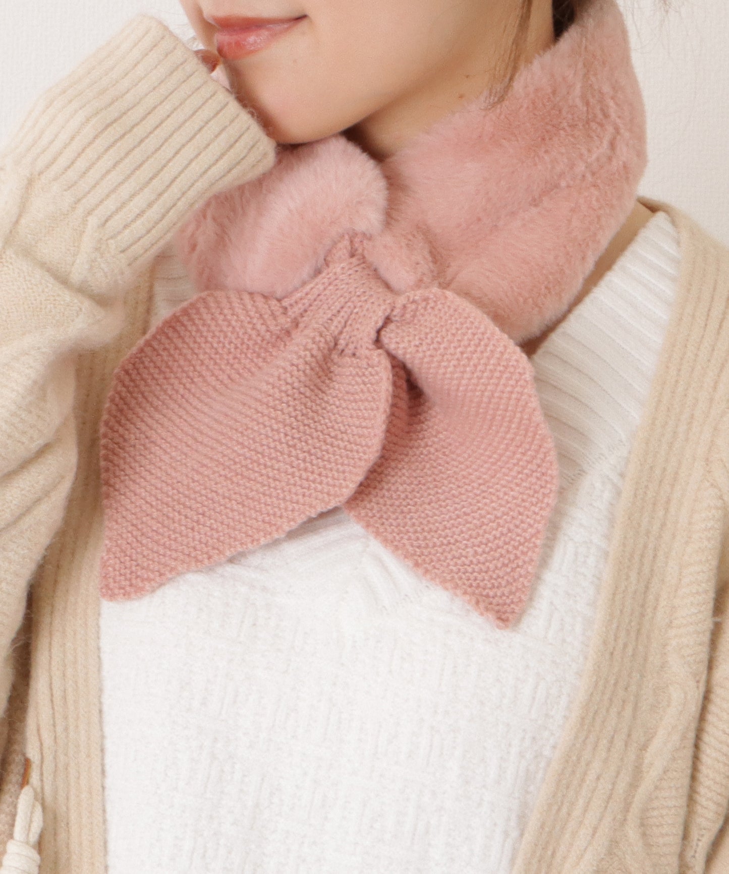 ニットドッキングリボン風ファーティペット