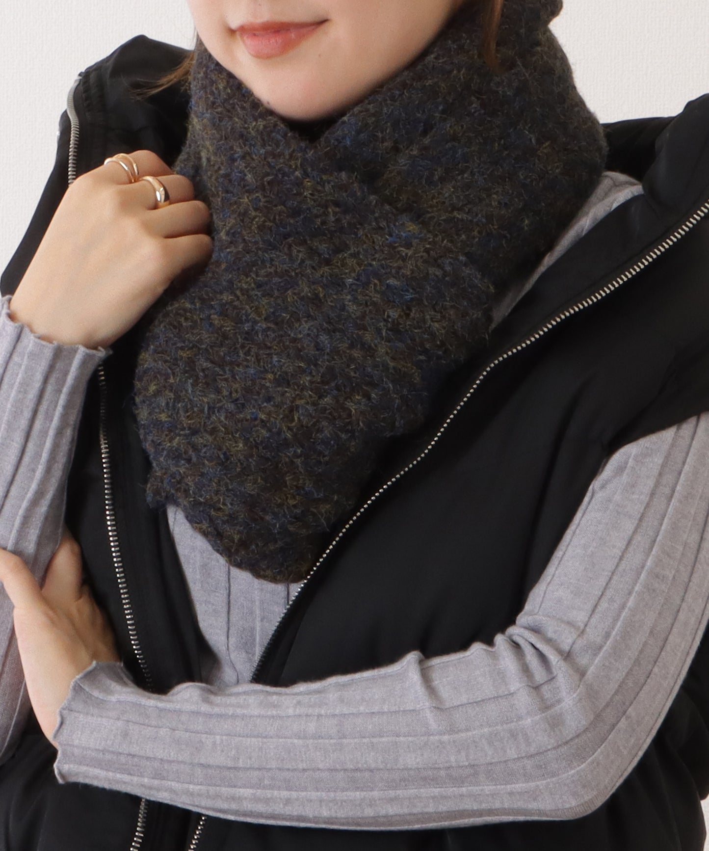 ミックスカラー厚手ニットマフラー