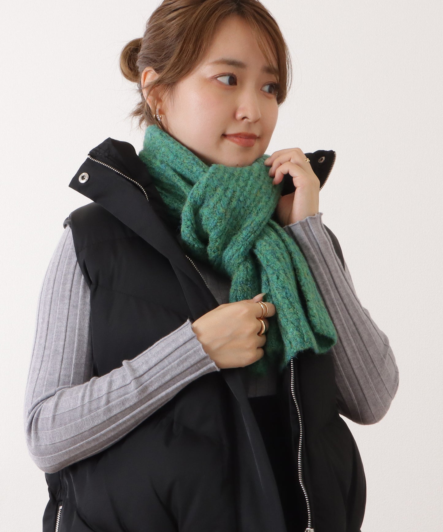 ミックスカラー厚手ニットマフラー