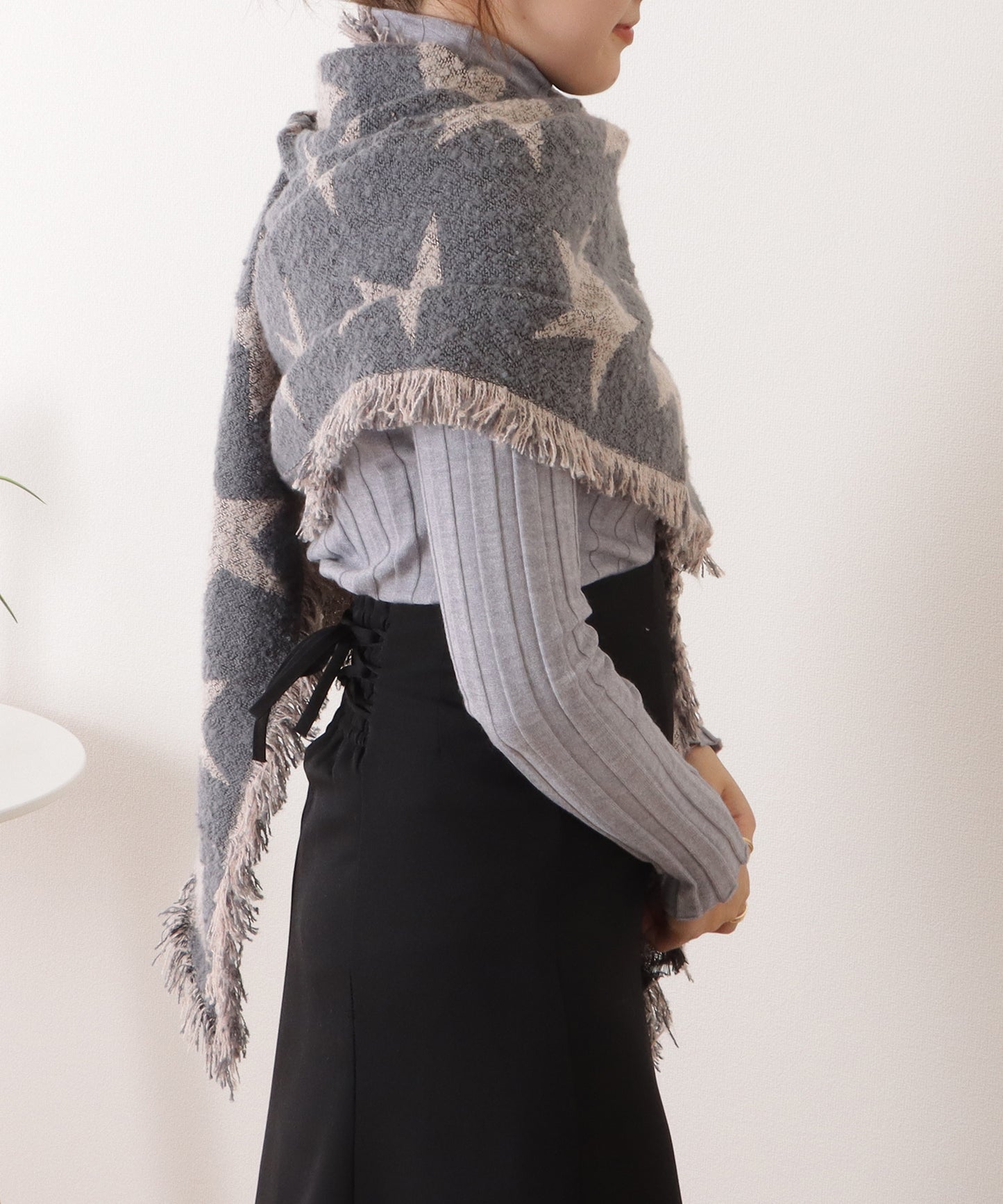 星柄ボリュームフリンジニットマフラー