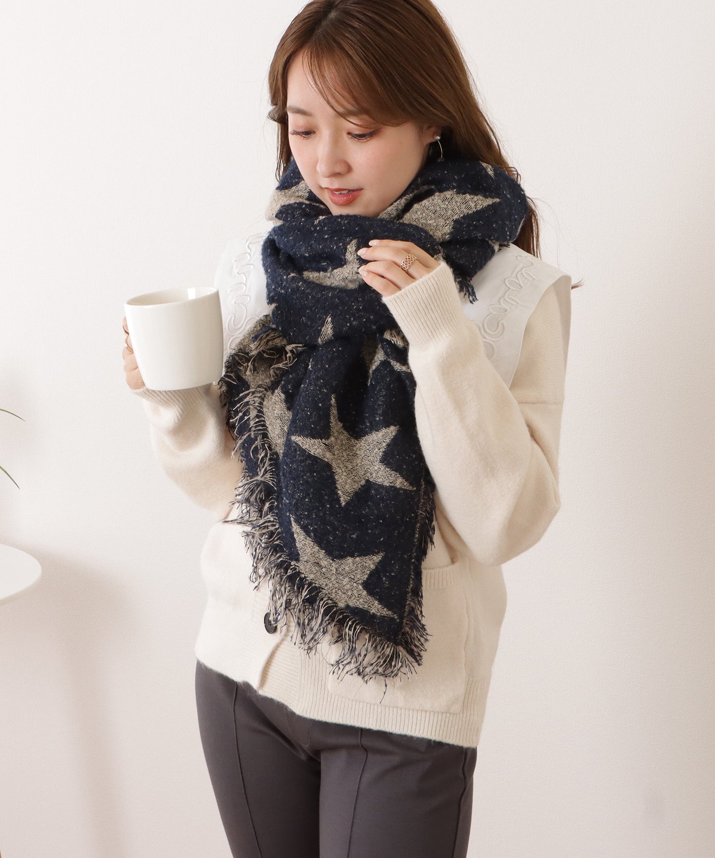 星柄ボリュームフリンジニットマフラー