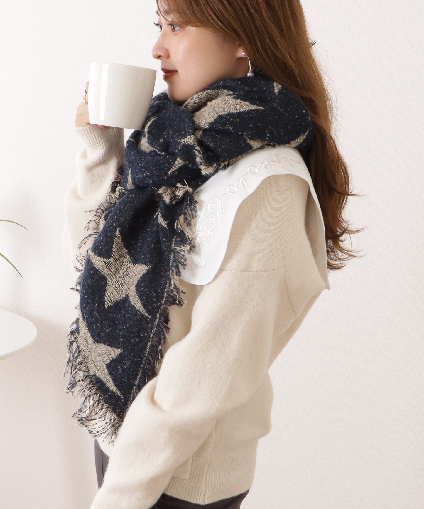 星柄ボリュームフリンジニットマフラー