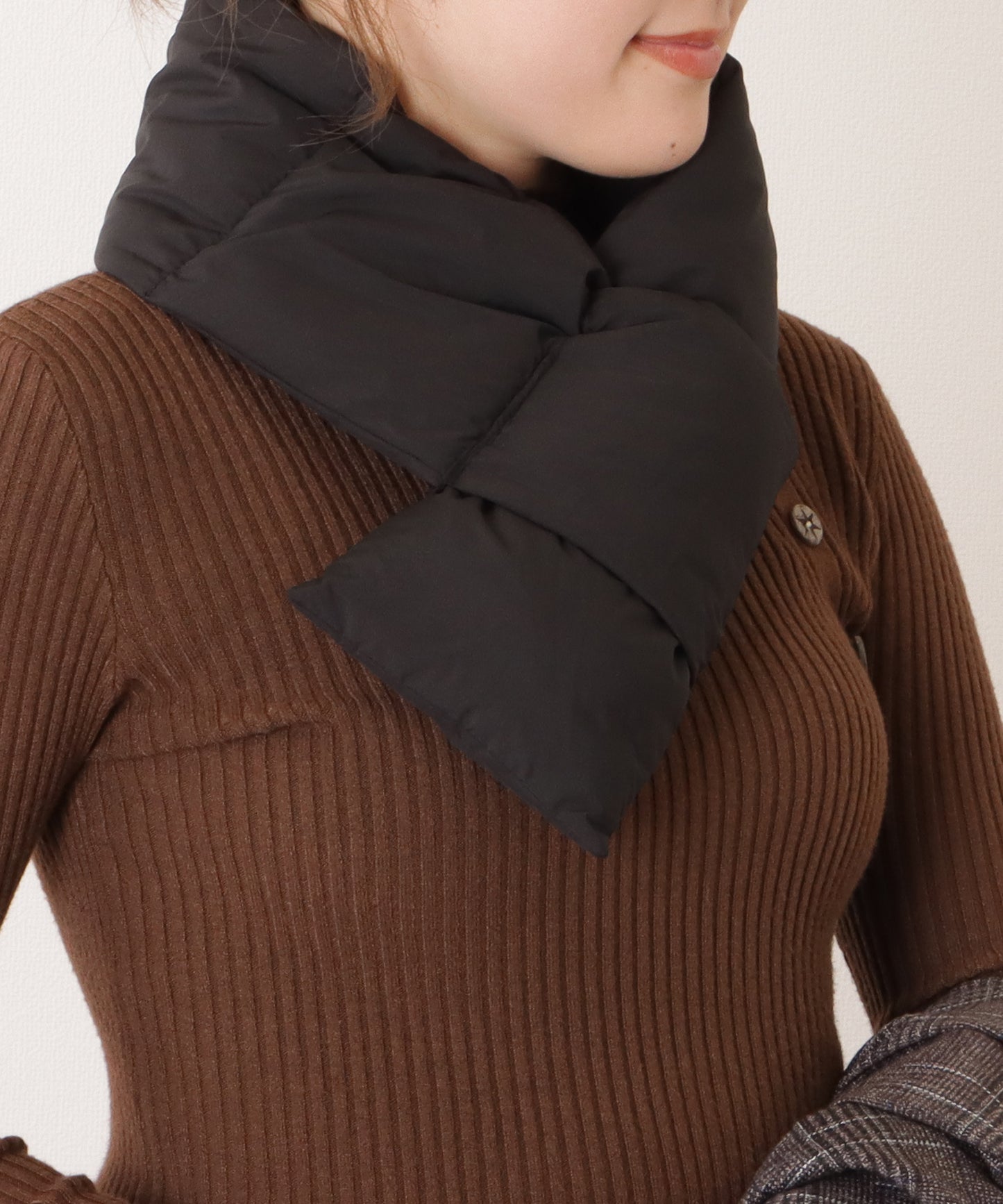 中綿ダウンキルティングティペット