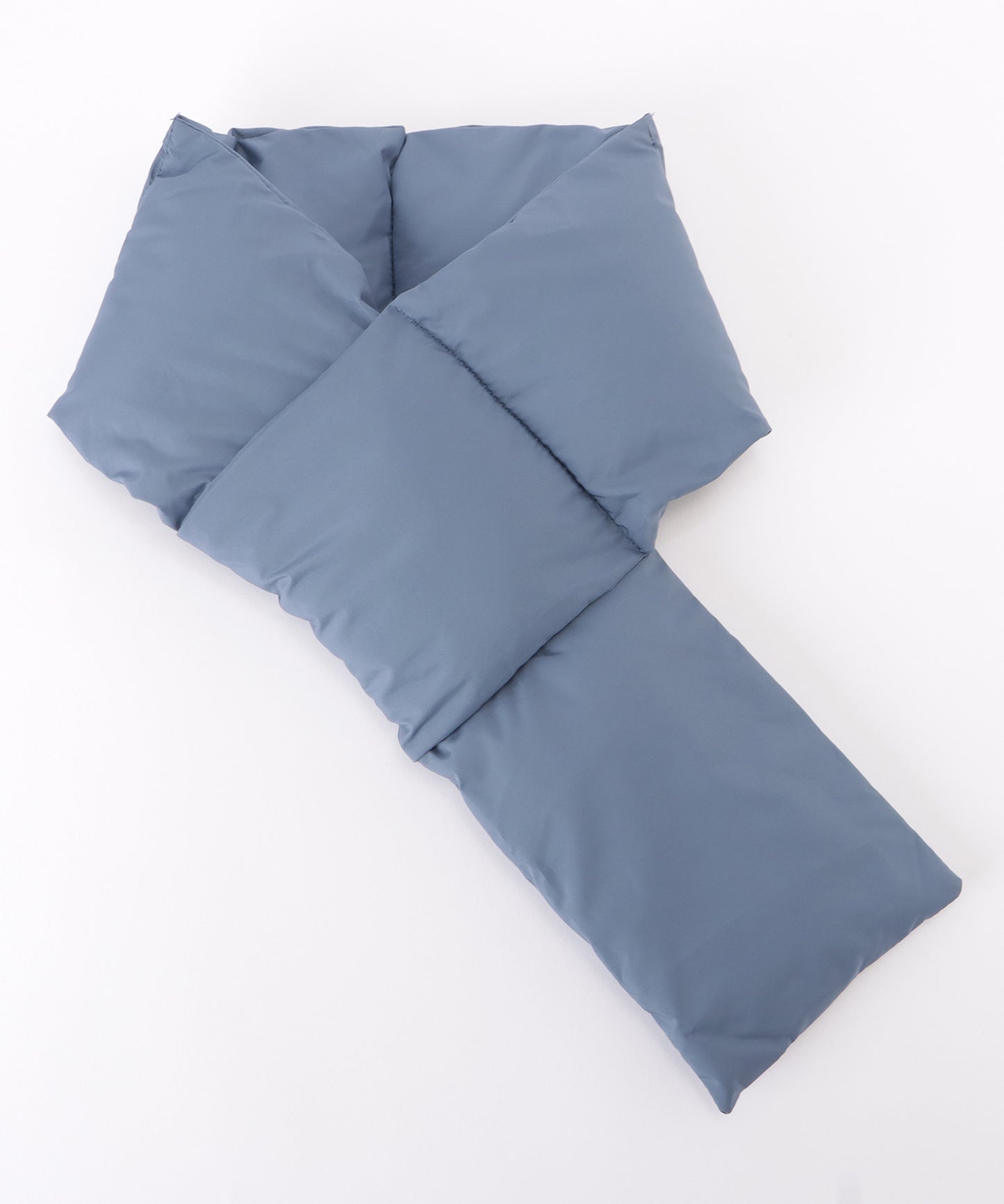 中綿ダウンキルティングティペット