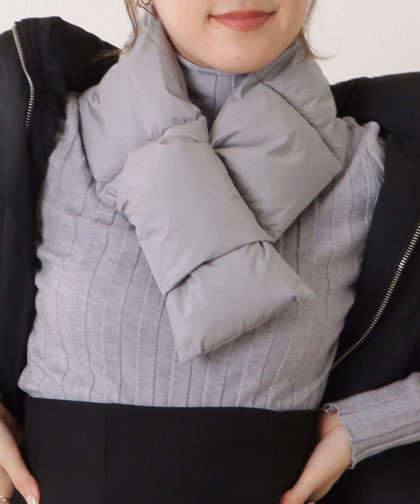 中綿ダウンキルティングティペット