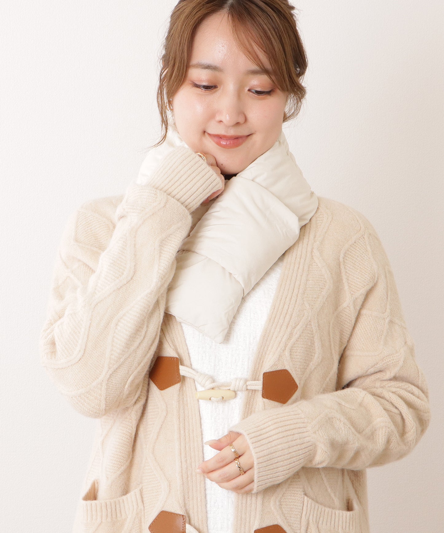 中綿ダウンキルティングティペット