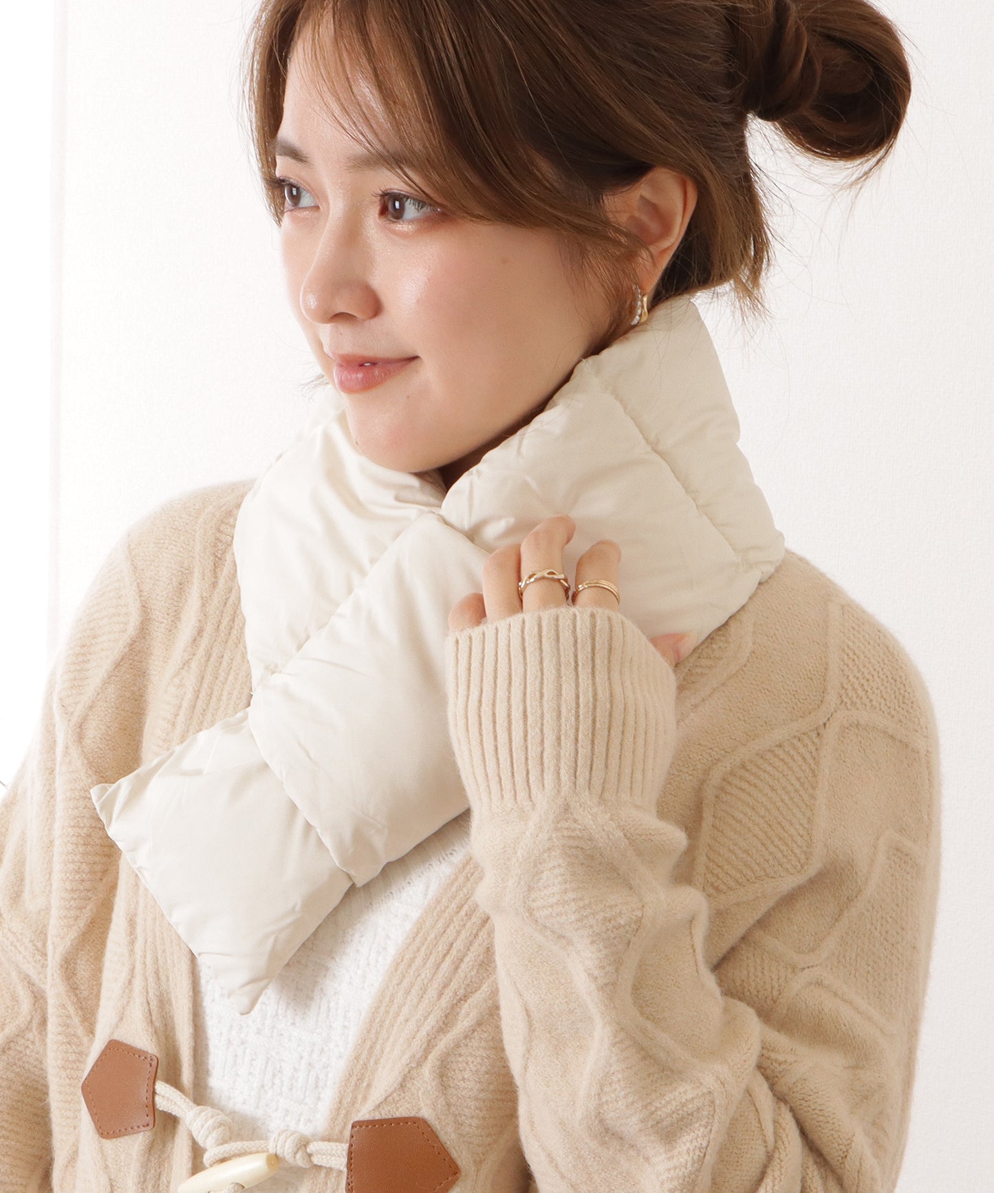 中綿ダウンキルティングティペット