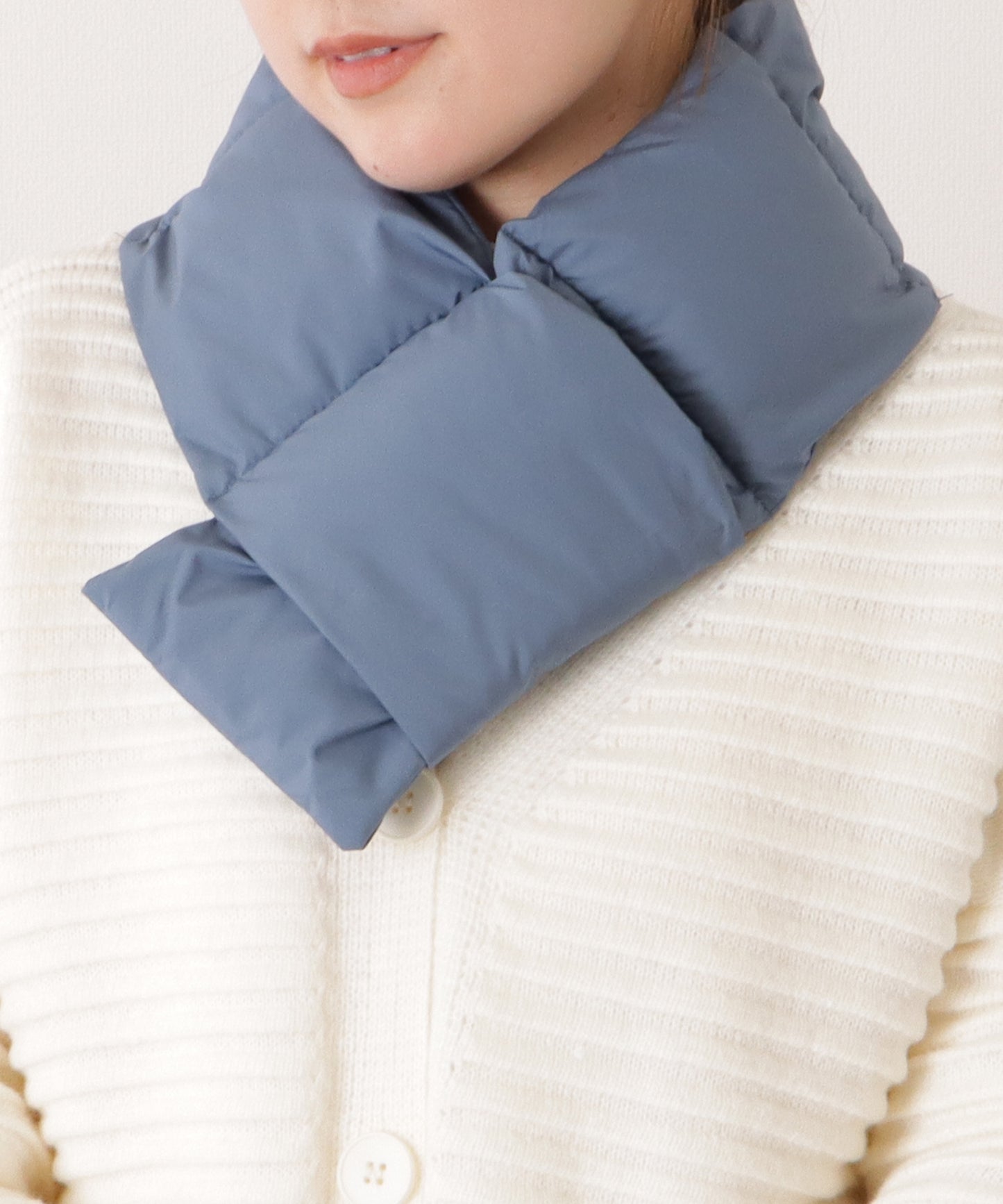 中綿ダウンキルティングティペット